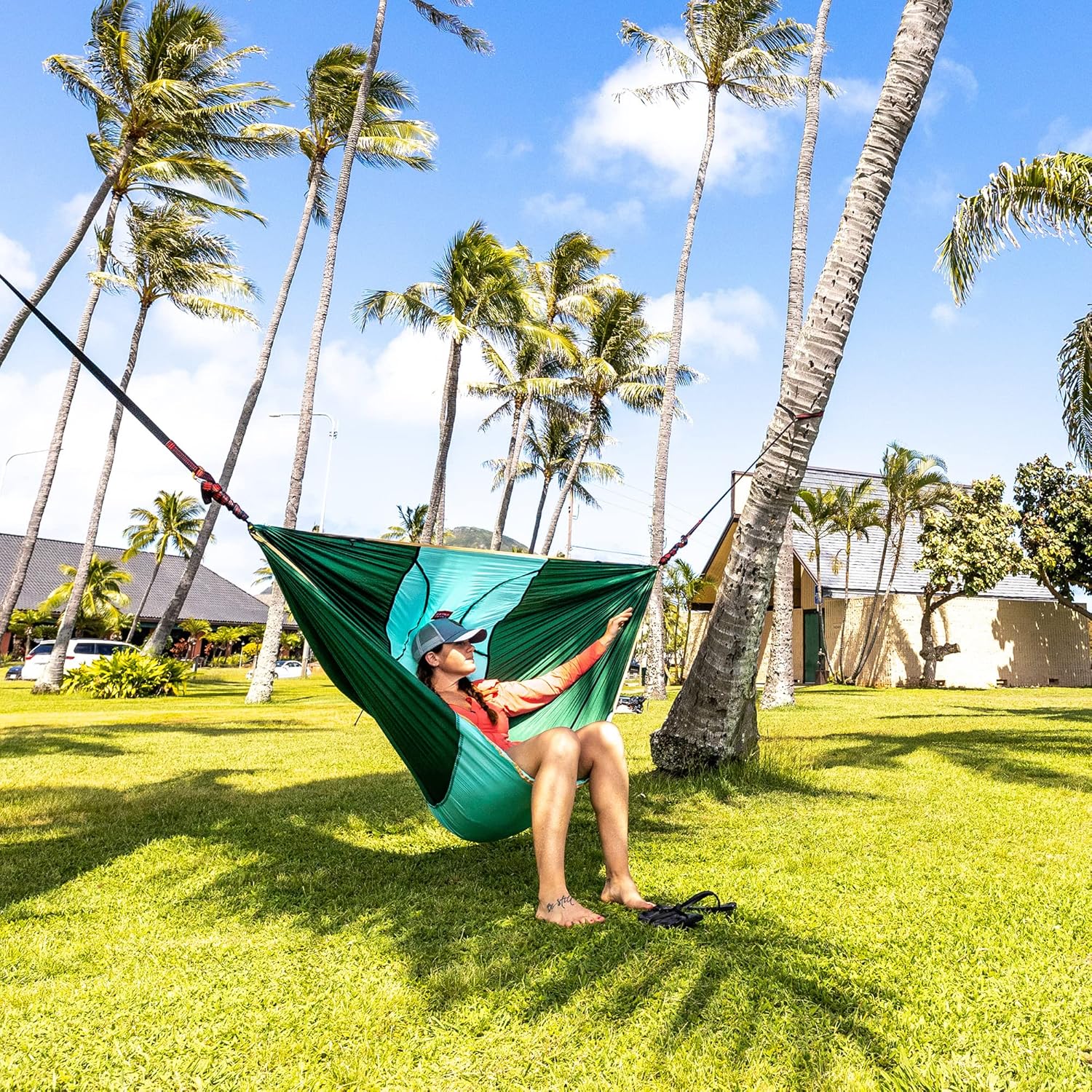 Grand Trunk ROVR Hanging Hammock Chair | Lightweight Packable Parachute Nylon Chair with 10 ft Suspension Straps & Carabiners | 300 lb Capacity for Camping & Backyard | Navy/Ocean Blue
