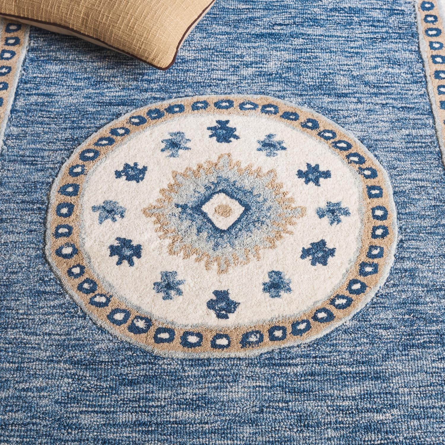 SAFAVIEH Area Rug 5x8 - Metro Collection - Blue & Grey, Handmade Wool, Ideal for Living Room, Bedroom, Dining Space (MET708M)