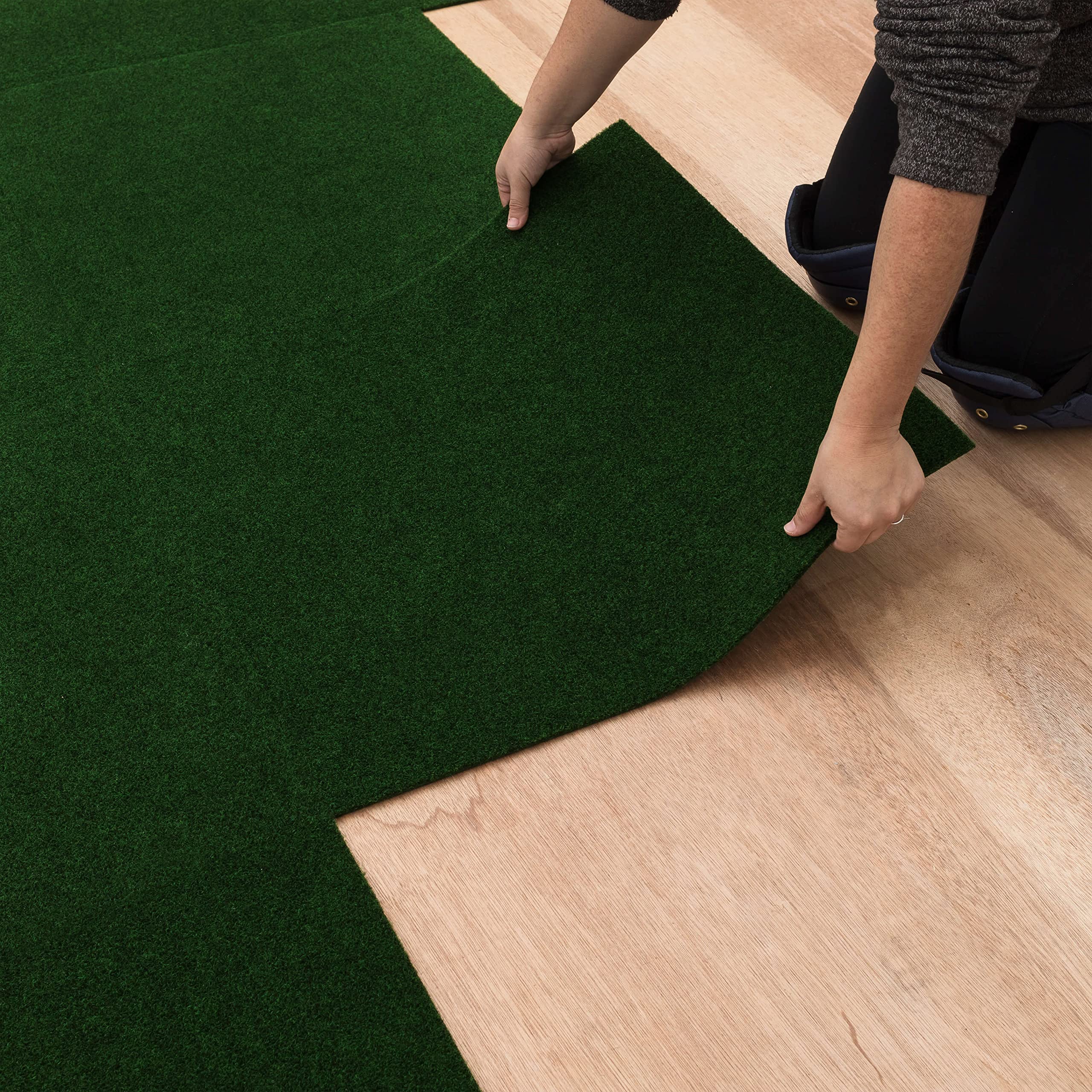 Mohawk Home 24" x 24" Indoor/Outdoor 0.25" Pile Height, Peel and Stick Carpet Tile, Green Polyester, (15 Tiles) (60 sqft/Box)
