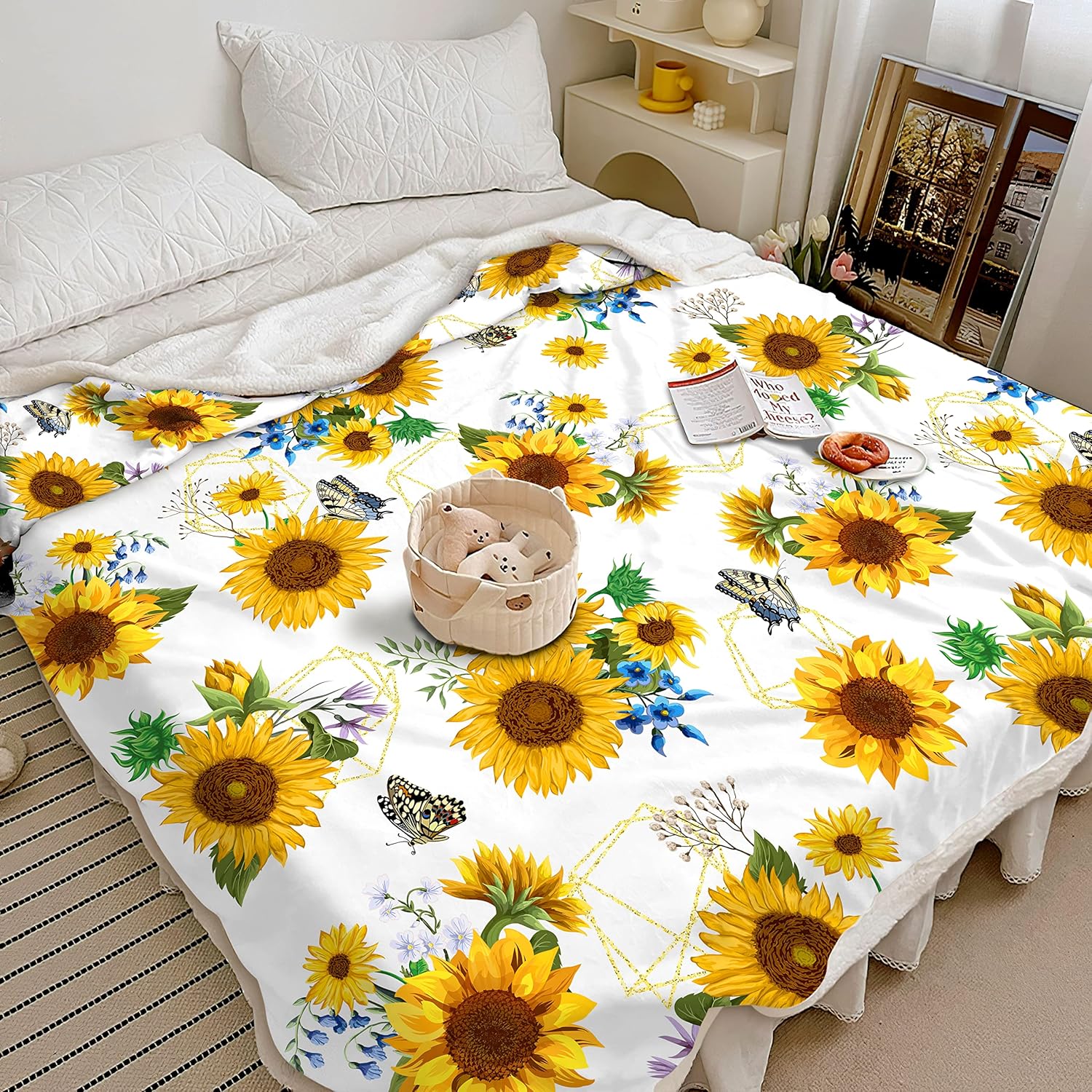 Sunflower Sherpa Throw Blanket - Soft Warm Dual-Sided Milk Fleece Floral Blanket for Couch Sofa Bed - Yellow Farmhouse Home Decor, Cozy Gifts for Women Mom Grandma, 50" x 60" - Image 2
