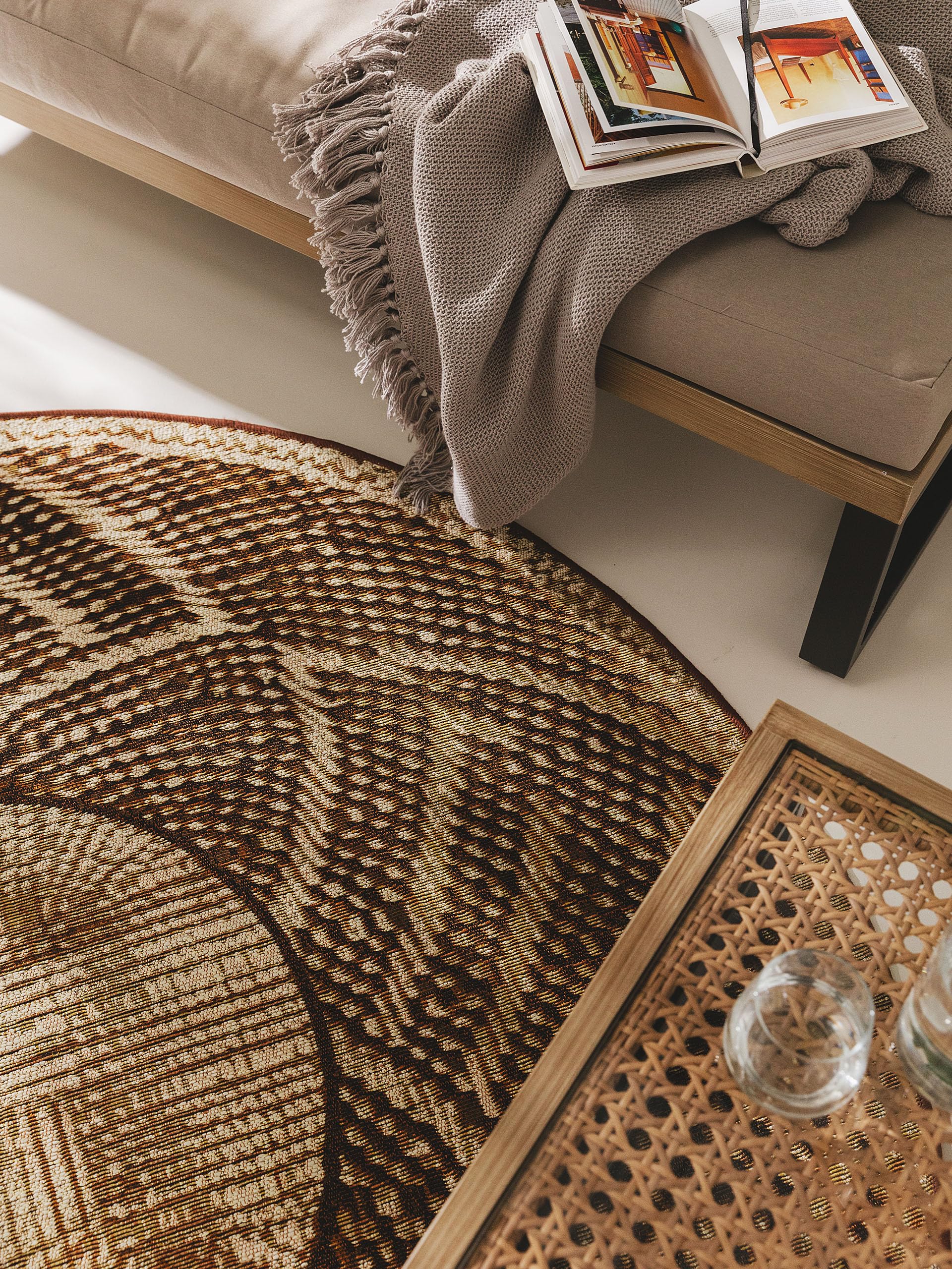benuta Tapis d'intérieur et d'extérieur ARTIS Beige/cuivre Rond 160 cm – Tapis coloré pour l'intérieur et l'extérieur – Convient au Chauffage au Sol benuta Tapis d'intérieur et d'extérieur ARTIS Beige/cuivre Rond 160 cm – Tapis coloré pour l'intérieur et l'extérieur – Convient au Chauffage au Sol