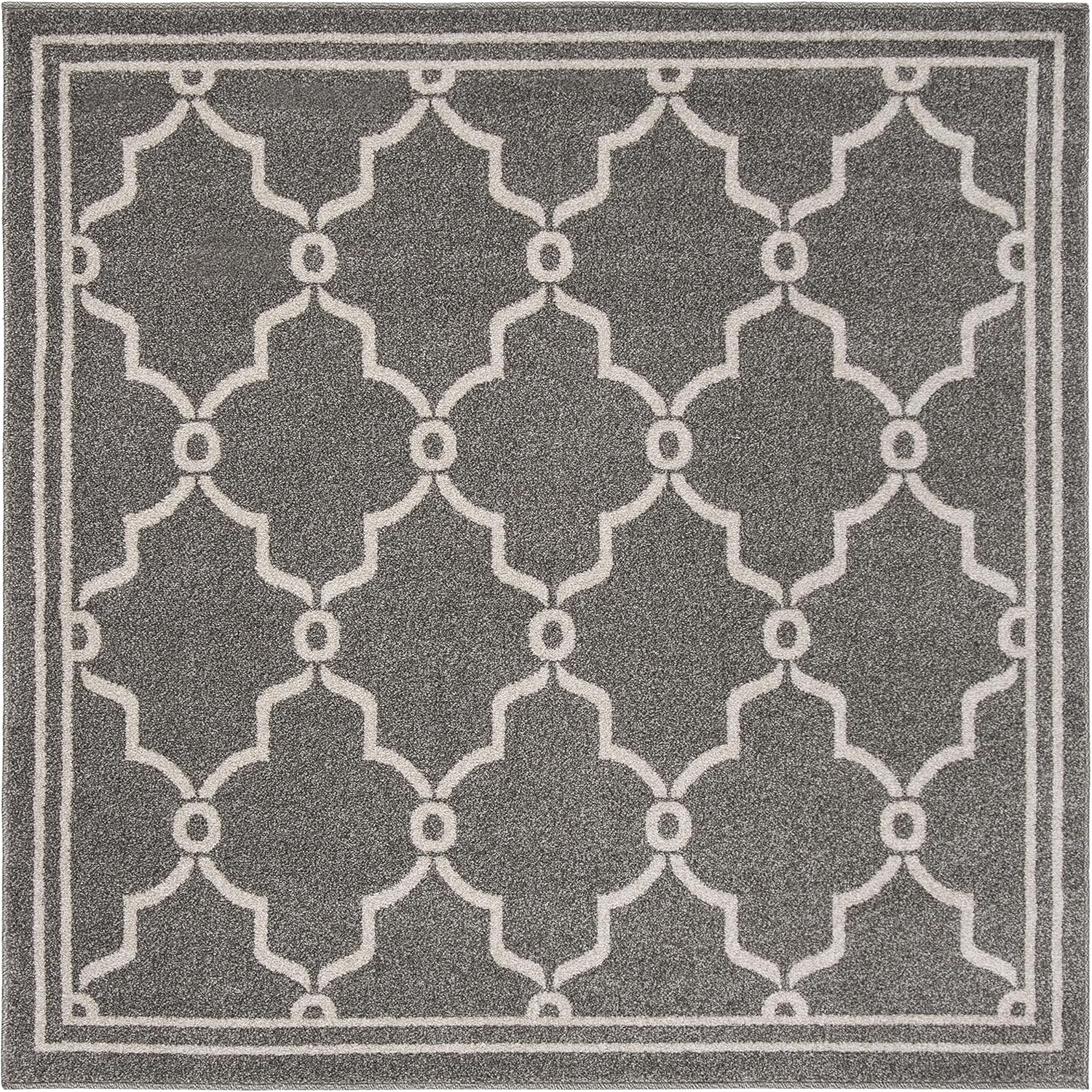 SAFAVIEH Amherst Collection Area Rug - 5' Square, Dark Grey & Beige, Trellis Design, Non-Shedding & Easy Care, Ideal for High Traffic Areas in Living Room, Bedroom (AMT414R)