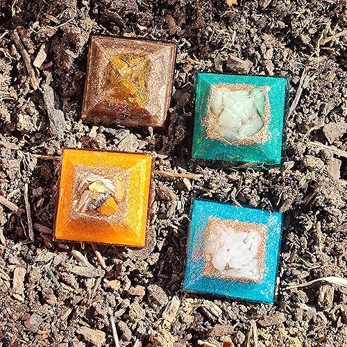 Miniatura 7 de Mental Wellness, Good Luck, Prosperity set Portable Orgonite Crystal Mini Pyramids of Maligano Jasper, Green Aventurine, Bronzite, Blue Calcite for