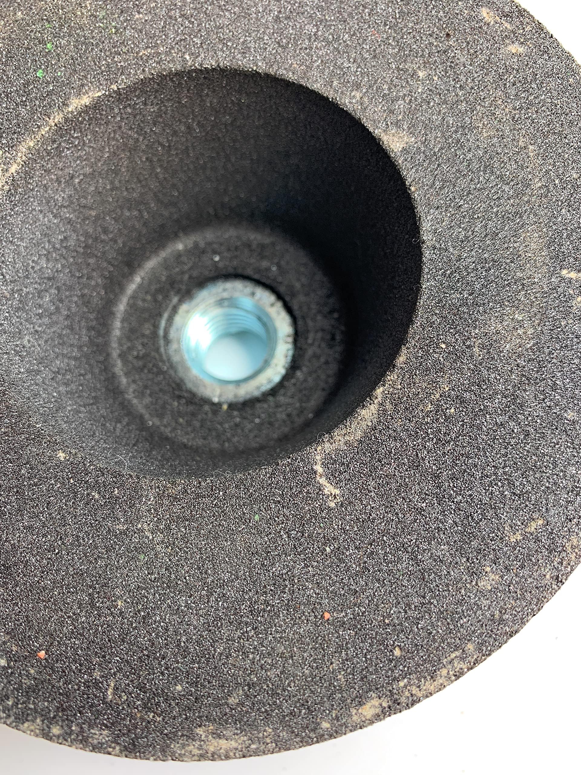 Piedra de molienda de copa con rosca de árbol para moler granito 5X2X5/8-11 (paquete de 1) (SiC negro, grano 100)
