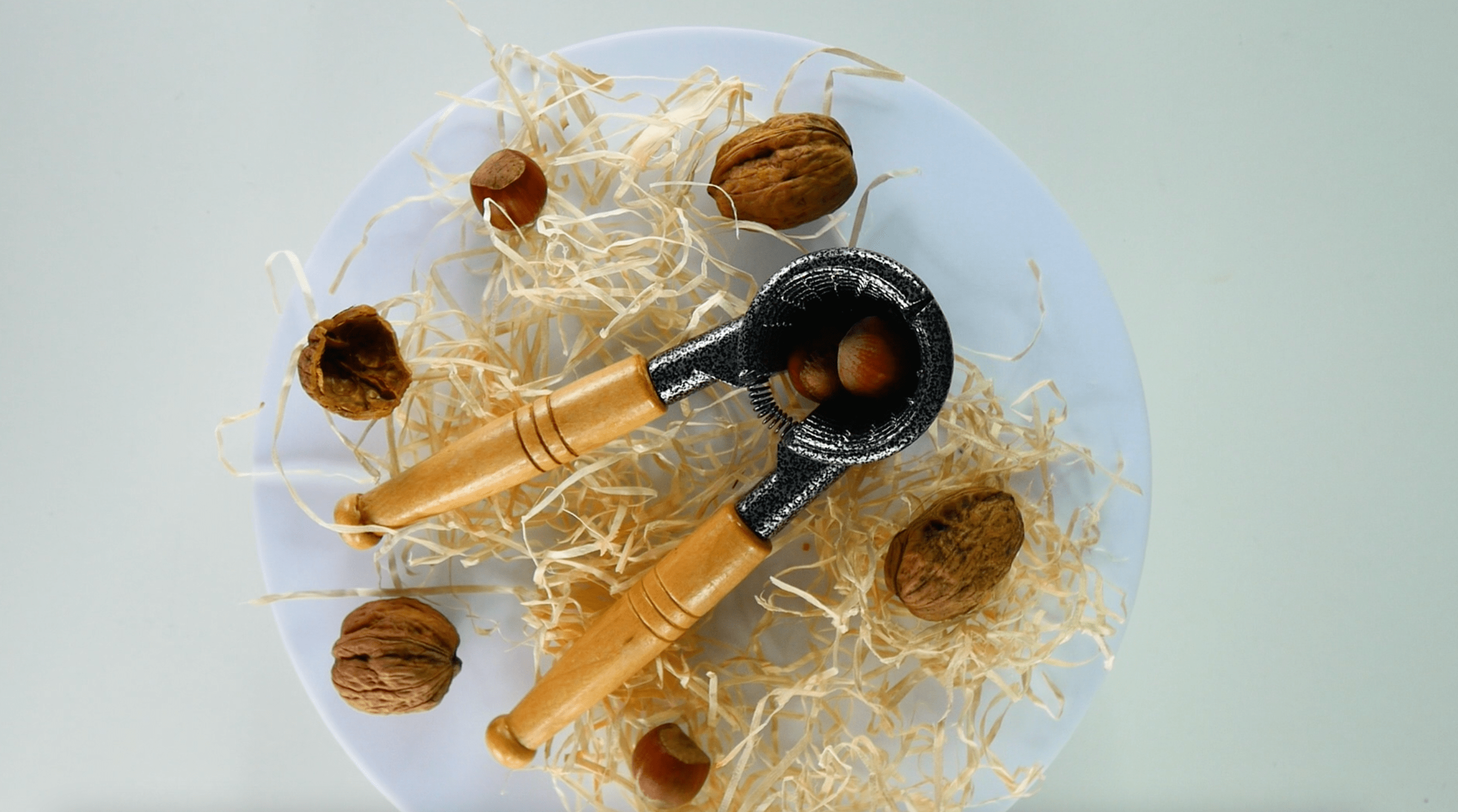 Casse Noix Multi-usages - Ouvre-bouteille à Vis - Accessoire Pratique