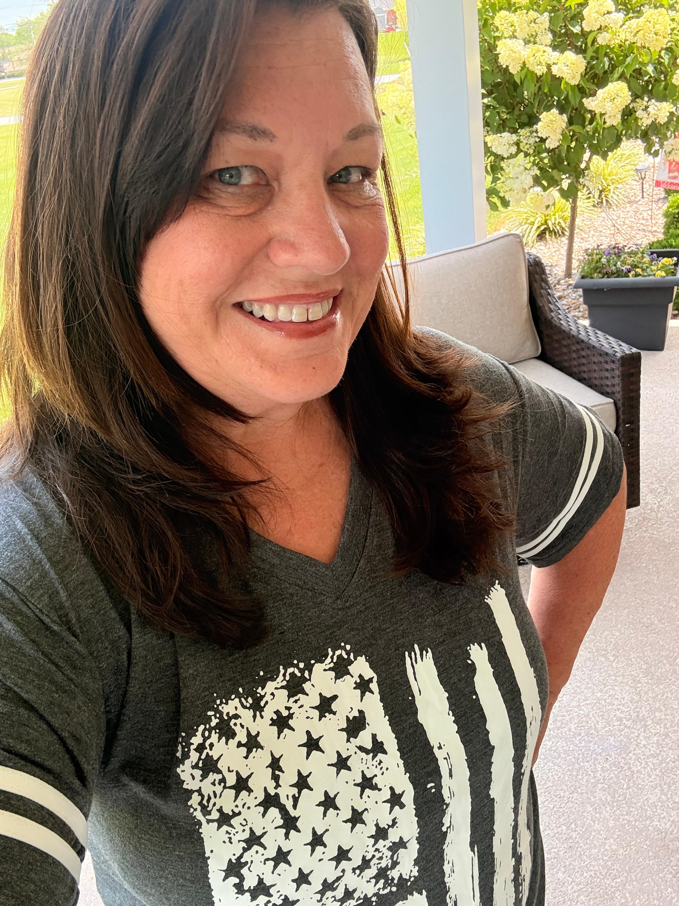 Enjoying this Patriotic Style with American Flag Shirts