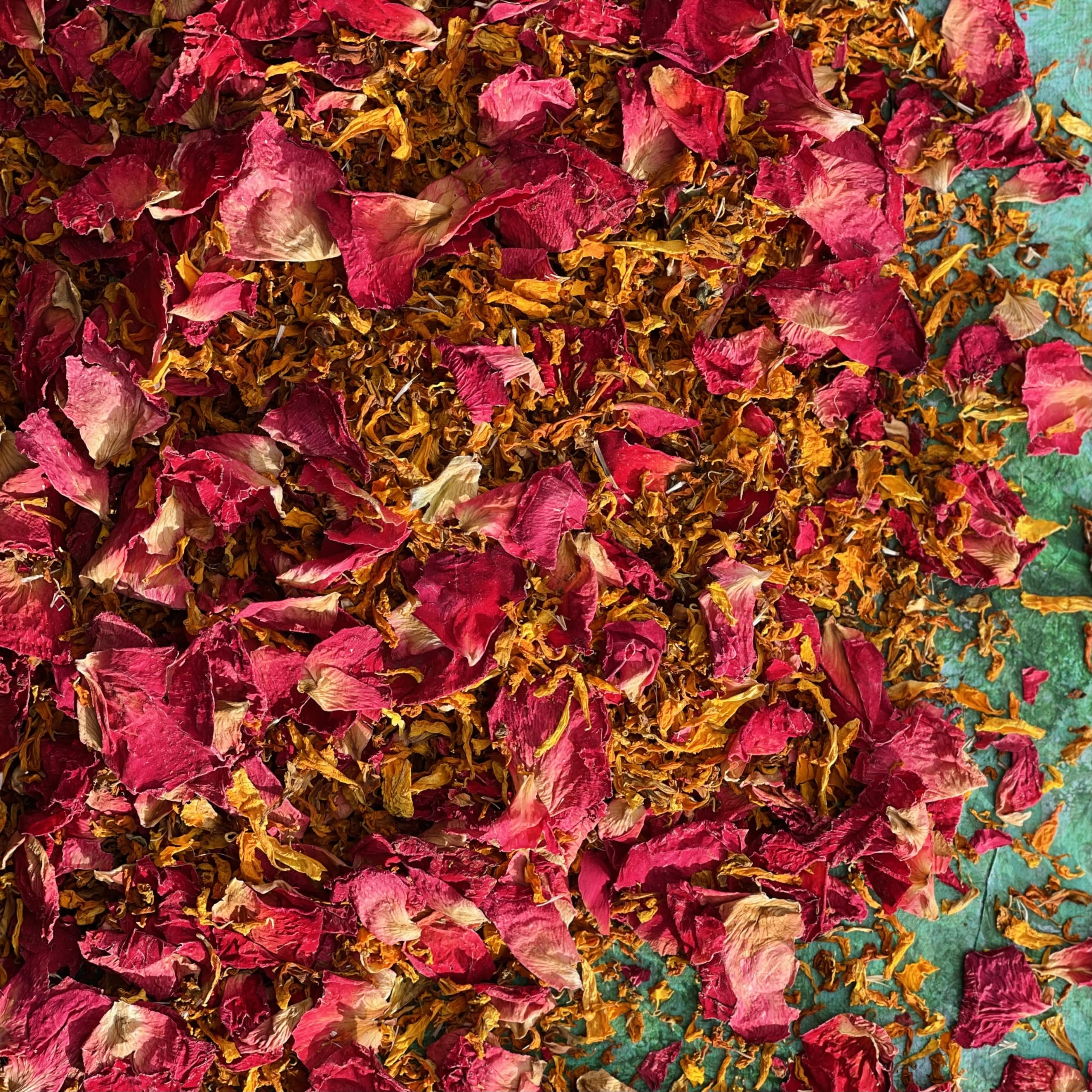 Natural Petal Confetti - 1 Litre - Phoenix mix of dried Bright Red Rose and Orange Marigold - Biodegradable (509)