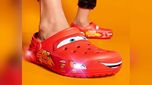 Amazon.com | Crocs Unisex Disney Pixar Cars Lightning McQueen