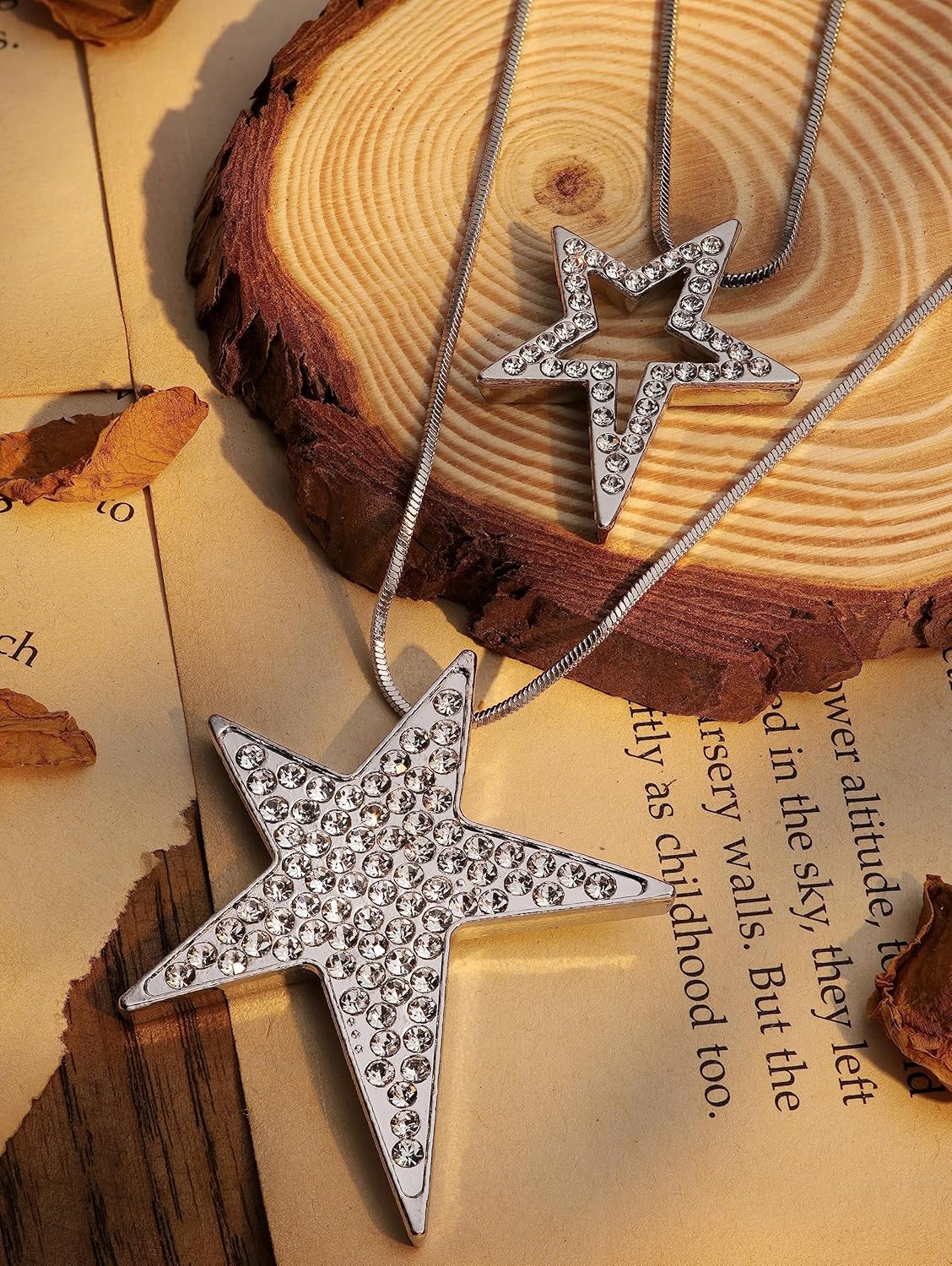 Sacina Gothic Grunge Y2k Aesthetic Layered Rhinestone Star Necklace, Y2k Emo Grunge Necklace, Christmas Jewelry Gift for Women - Image 5