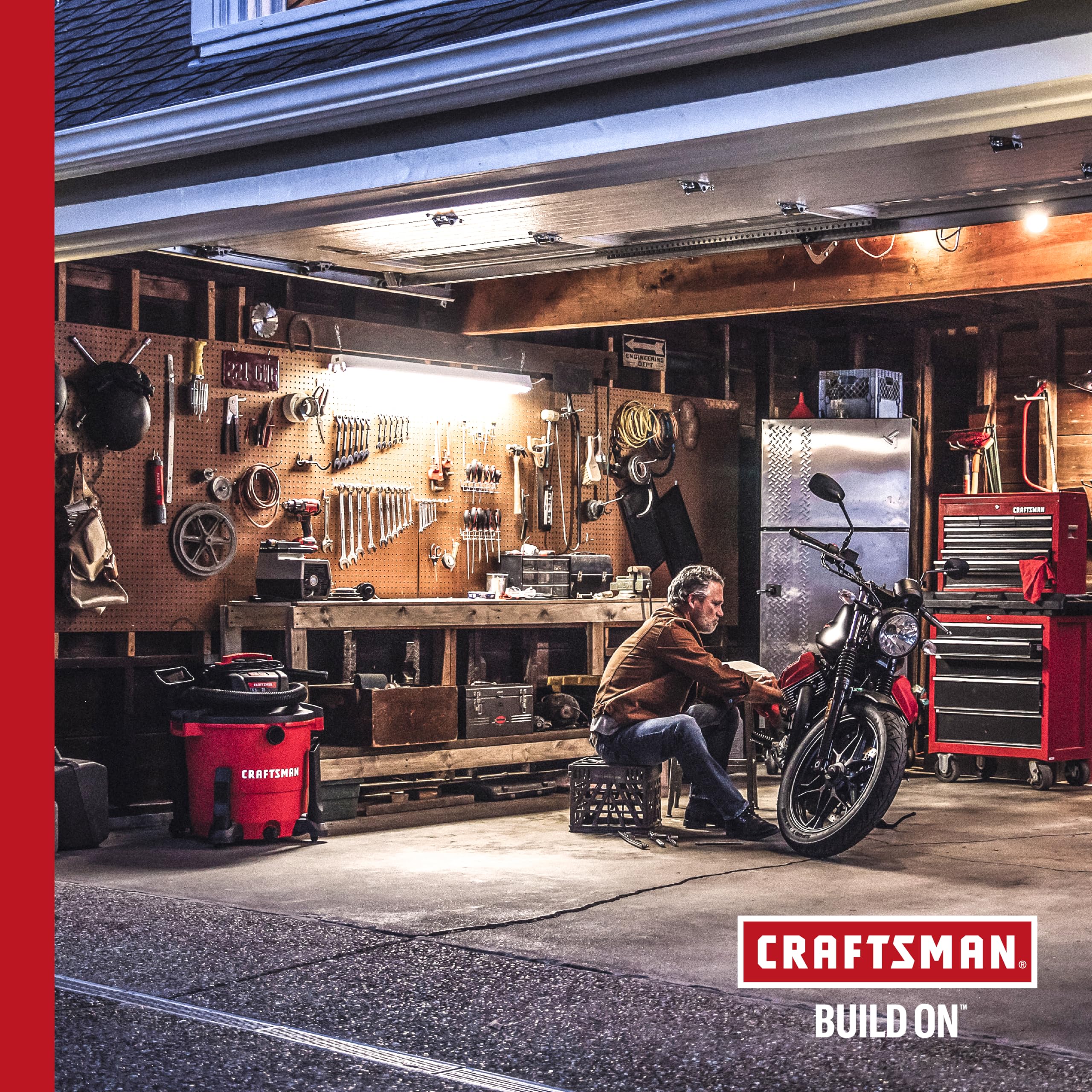 CRAFTSMAN CMXEVBE17590 Przenośny odkurzacz warsztatowy do pracy na mokro i sucho, pojemność 34 l, moc szczytowa 4,25 KM, z filtrem, workiem na kurz, wężem i akcesoriami, do domu, garażu i samochodu