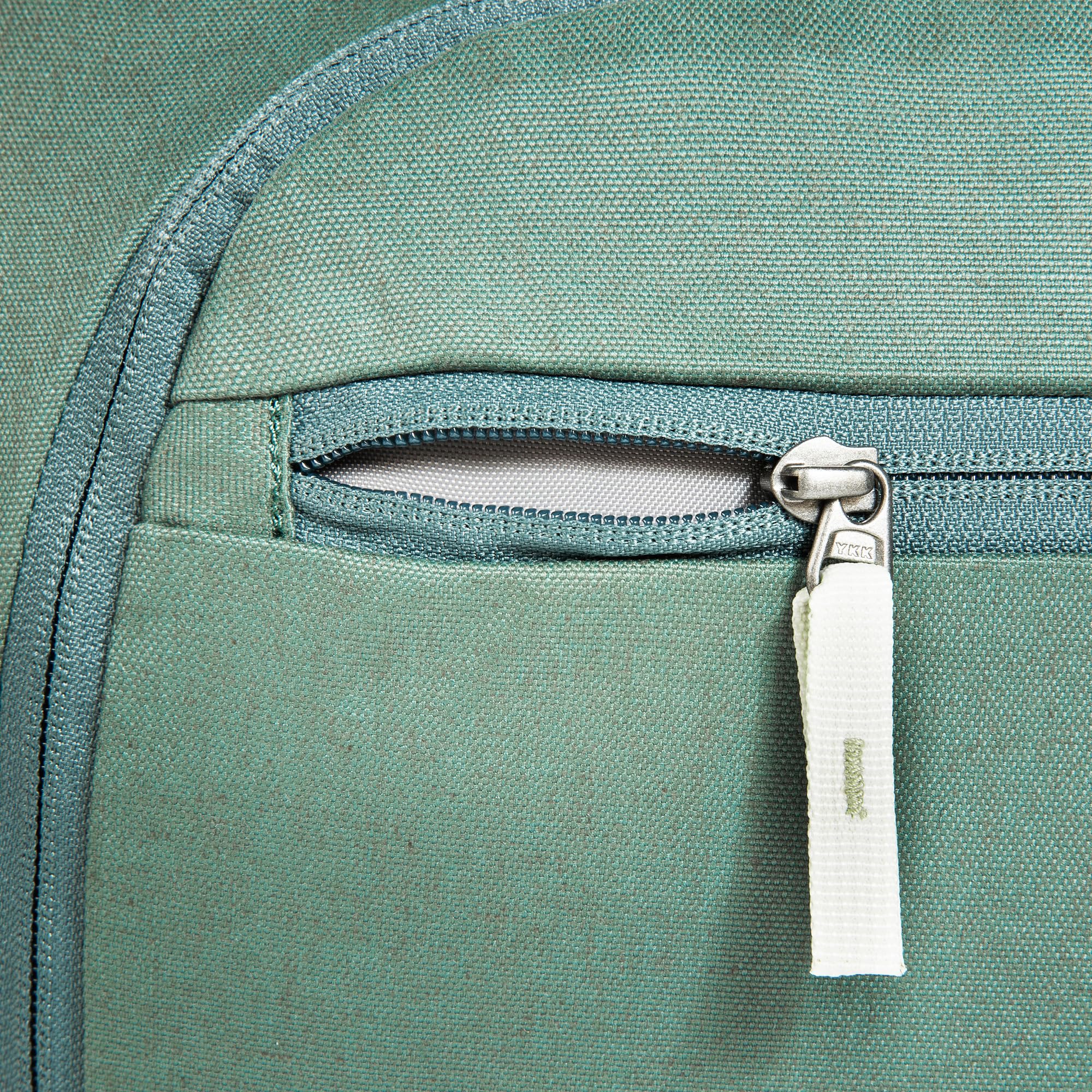 Tatonka Bauchtasche Hip Sling Pack 5 Kapok - Stylische Hüfttasche mit DREI Reißverschluss-Fächern inkl. Organizer - Auch als Crossbody Bag oder Sling Pack tragbar