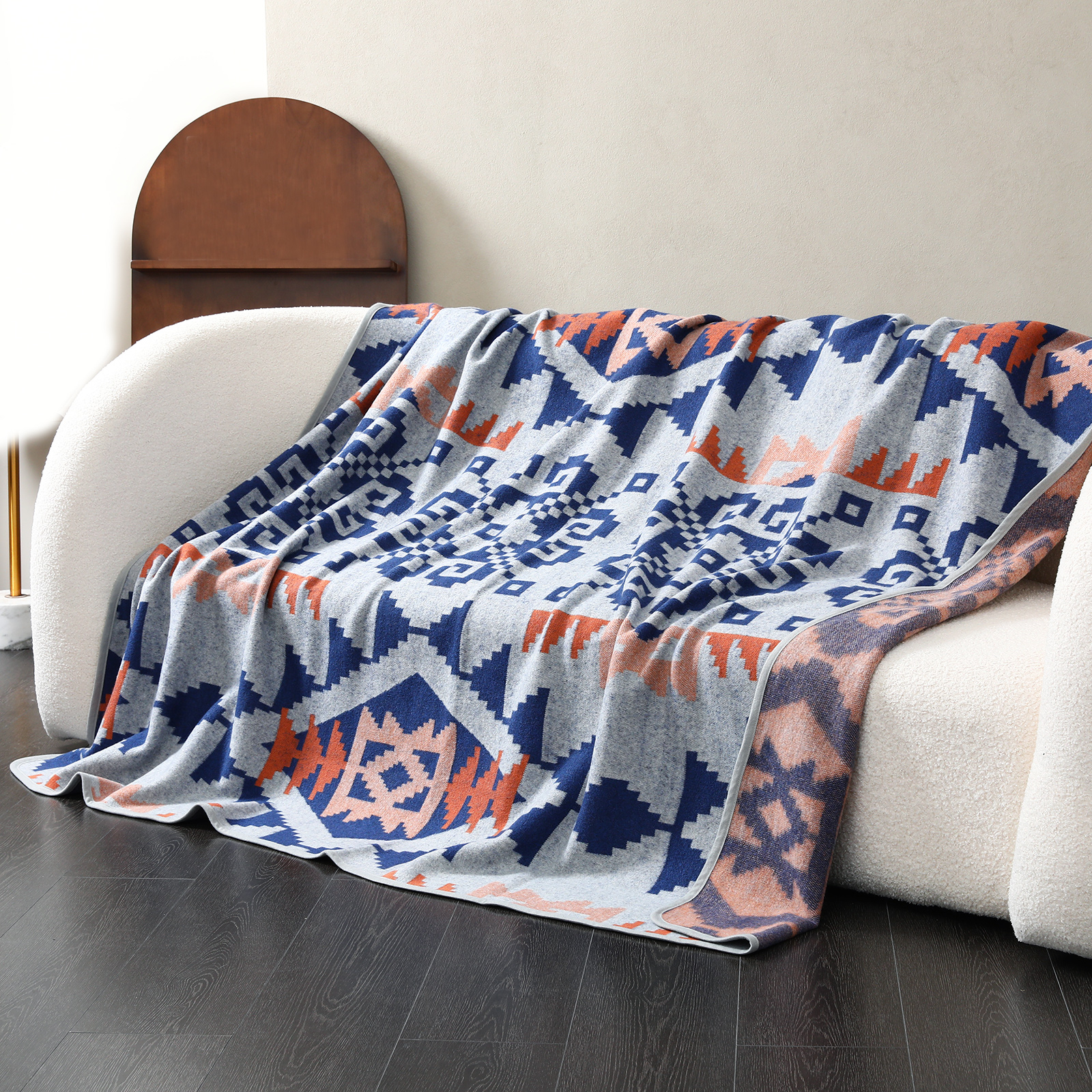 Amazon.com: ACUSHLA Merino Wool Camp Blanket - Warm Thick Washable