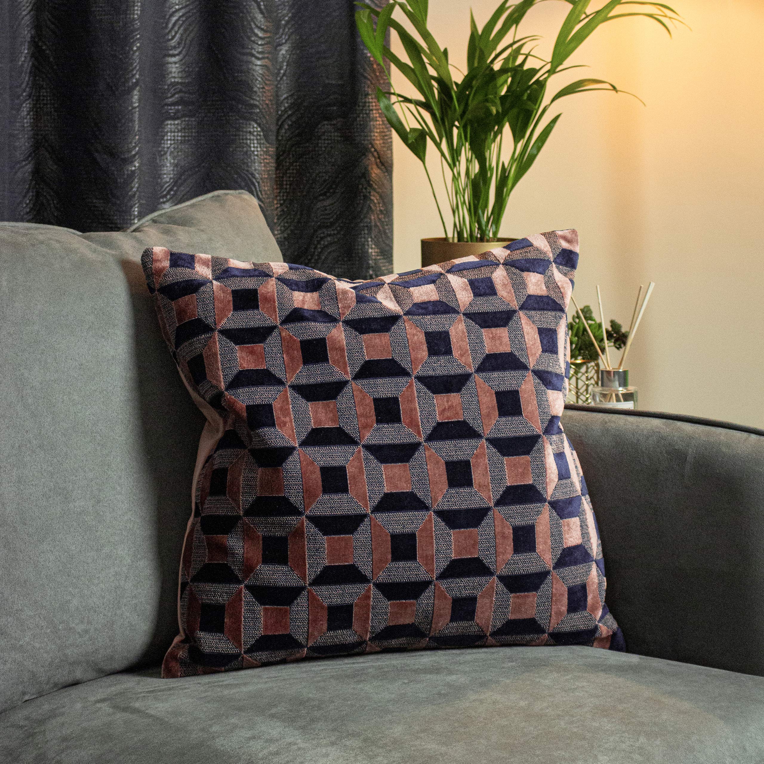 Coussin en velours jacquard Paoletti Empire rembourré pour canapé