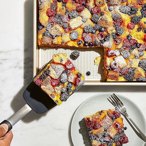 Miniatura 10 de OXO Good Grips - Molde antiadherente con forma redonda 9 pulgadas