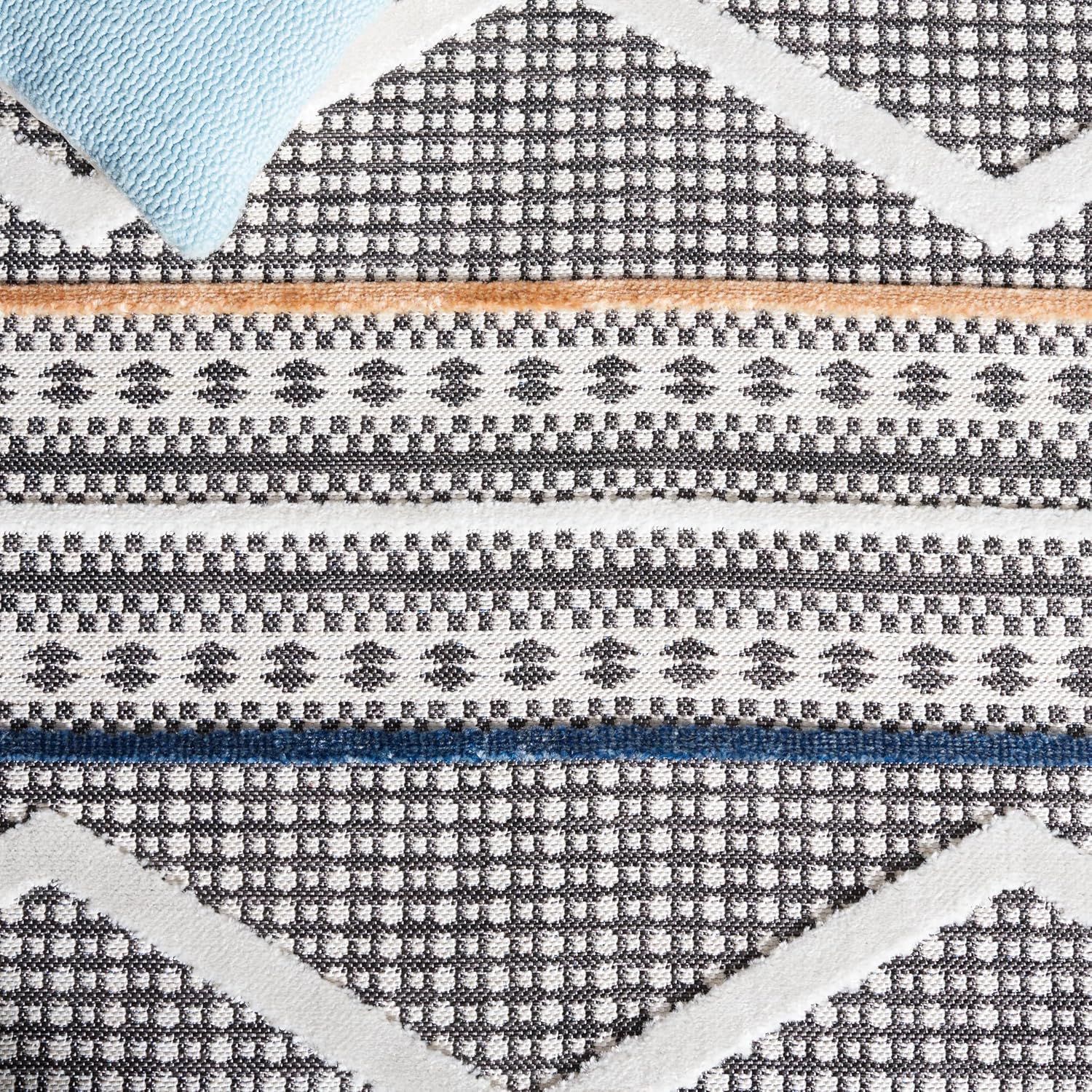 SAFAVIEH Washable Rug Outdoor Cabana Collection - 8' x 10', Black & Ivory, Non-Shedding & Easy to Clean, Ideal for Patio, Backyard, Mudroom (CBN414Z)