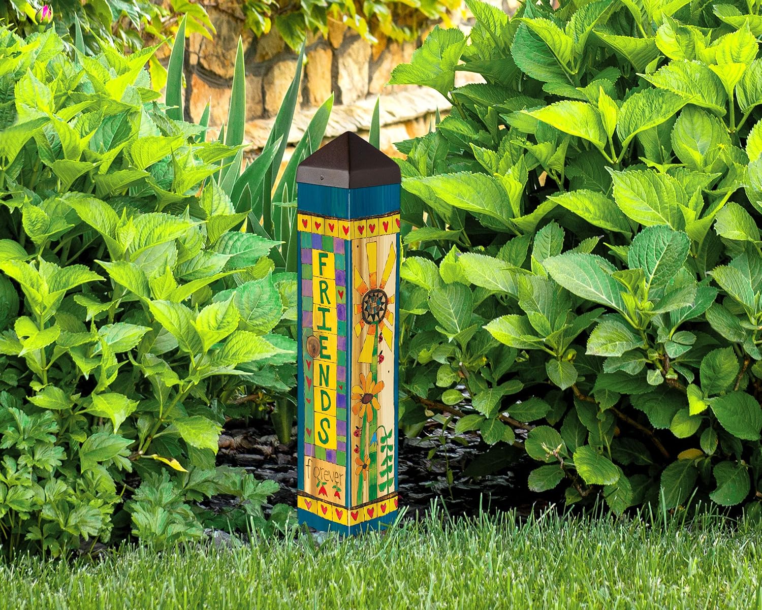 Studio M Art Pole, PVC Weather Resistant Pole with Vinyl Bowl 20 inches Tall Outdoor Decoration for Gardens, Patios, Yards, Landscaping and Birding Accessories, Friends Forever