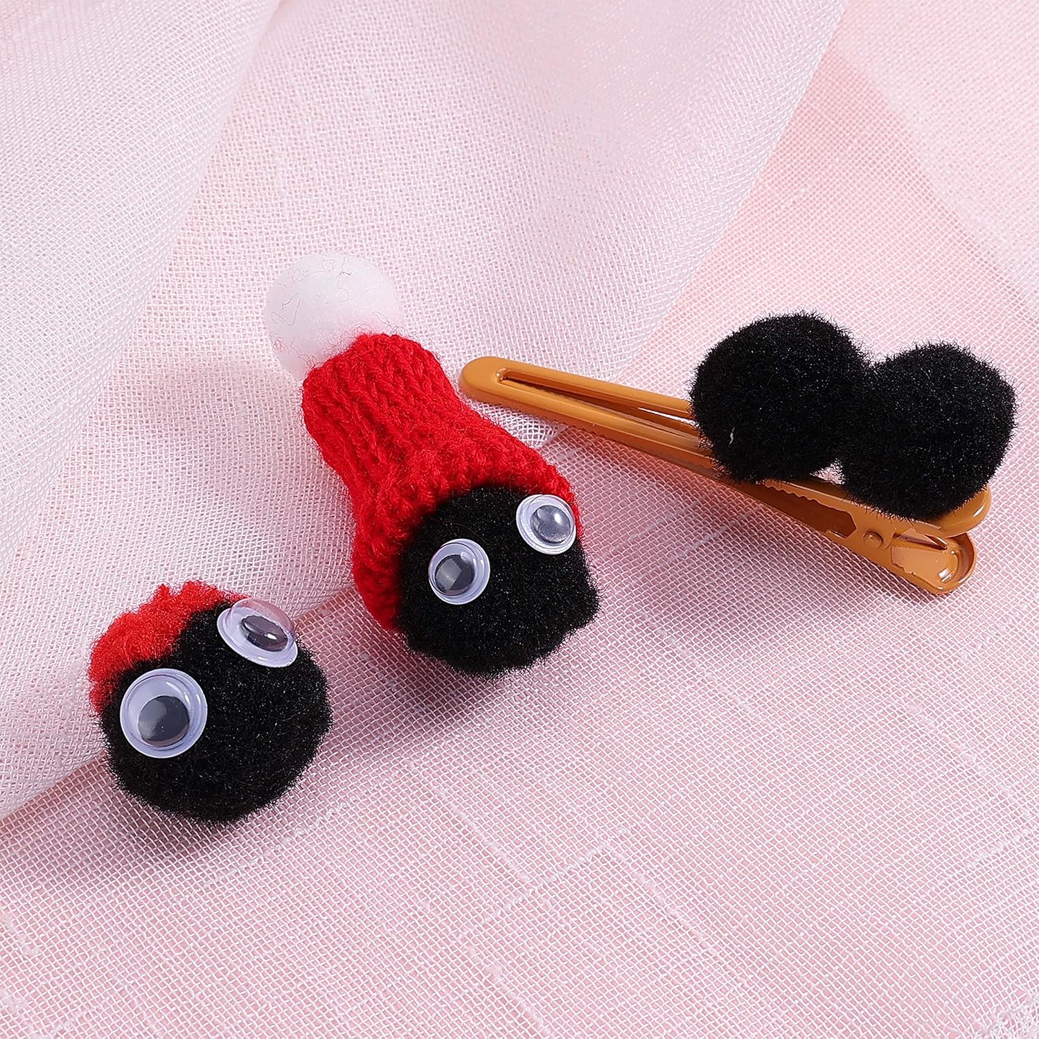 Caydo 150PCS 1 Inch Black Pom Poms Arts and Crafts Pom Poms Balls for DIY Art Creative Crafts Decorations