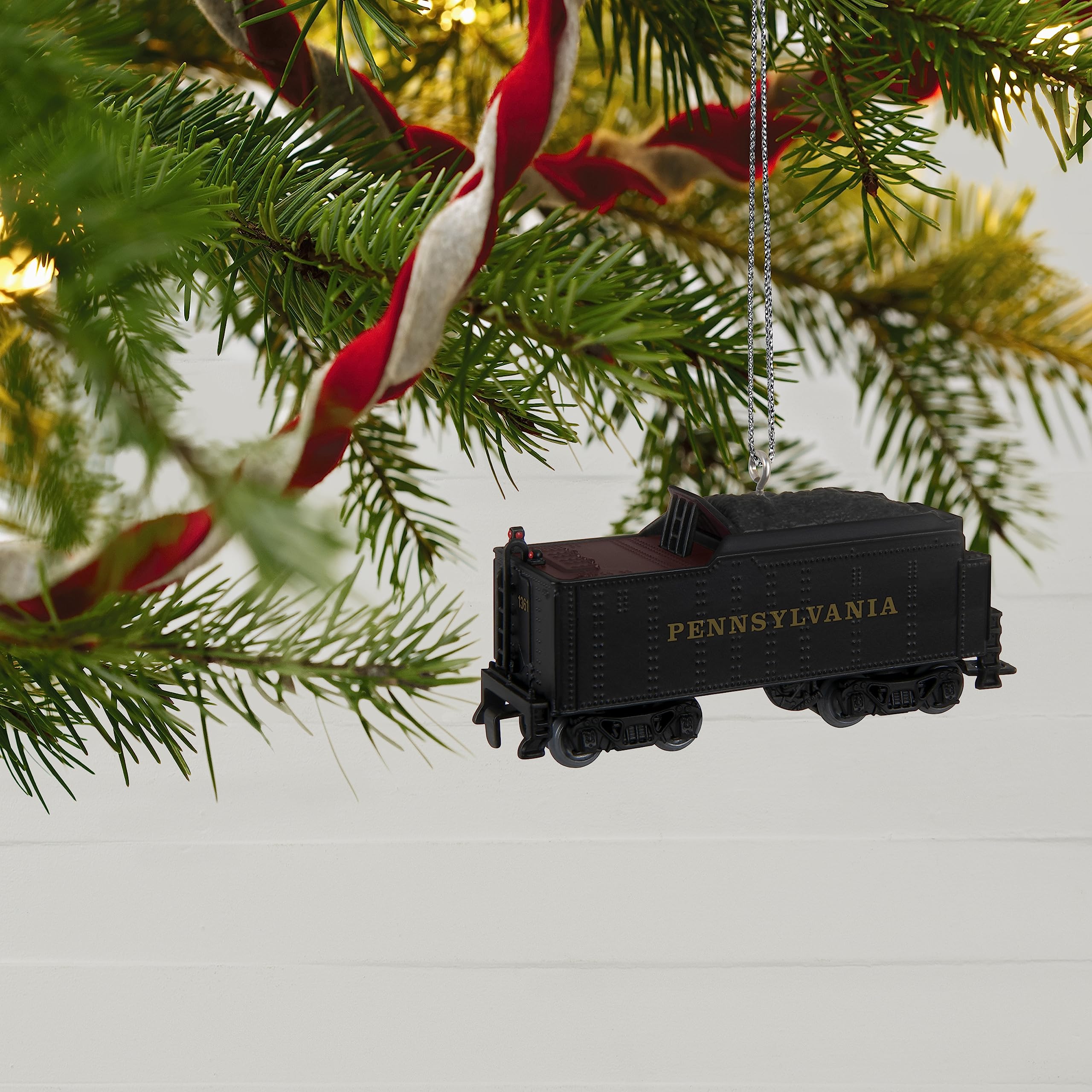 2025 LIONEL Norfolk and Western Passenger MINIATURE Hallmark Ornament