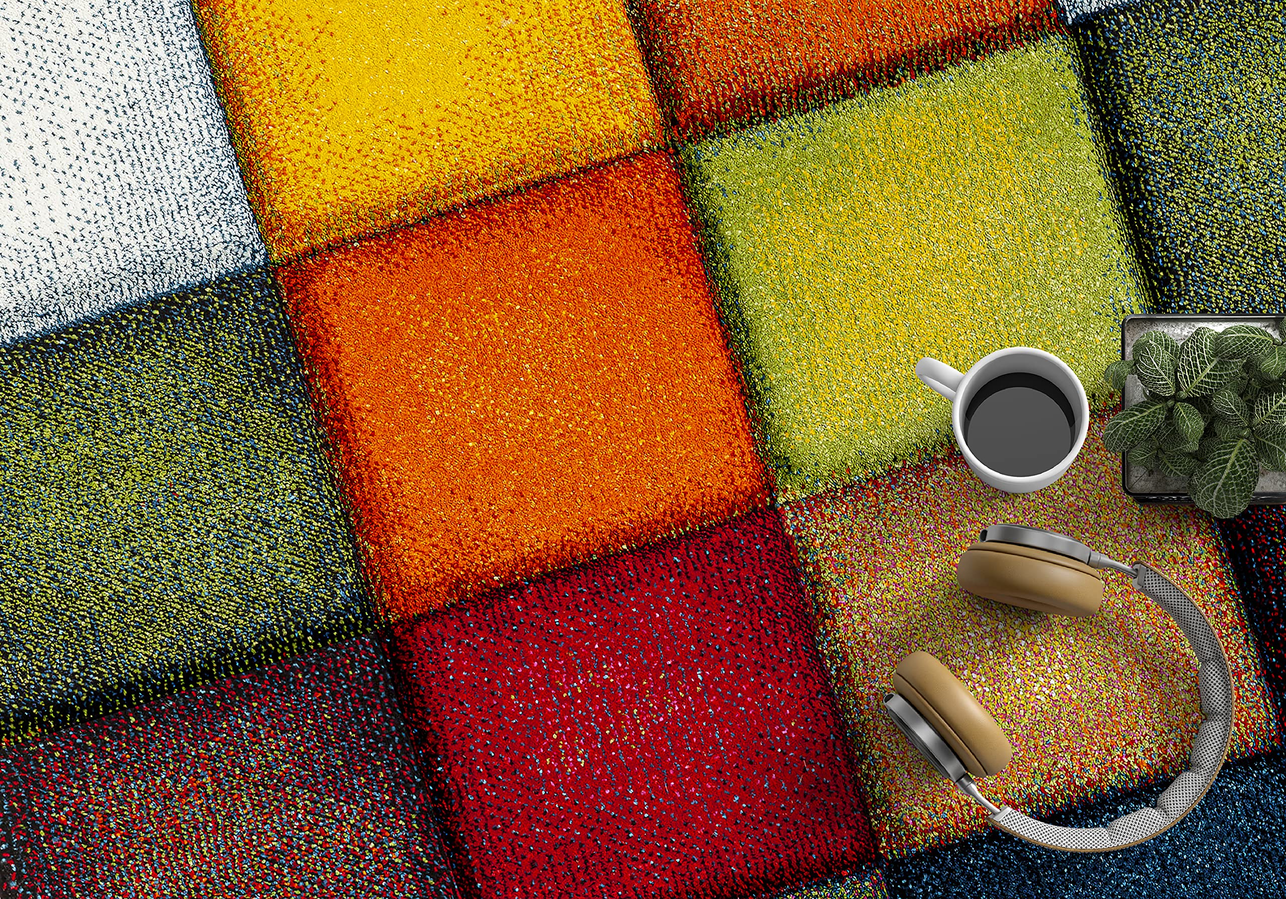 the carpet Monde Deluxe Tapis de Salon à Poils Courts, coloré, Bleu, Rouge, Marron, Vert, Gris, Motif carré 120 x 170 cm