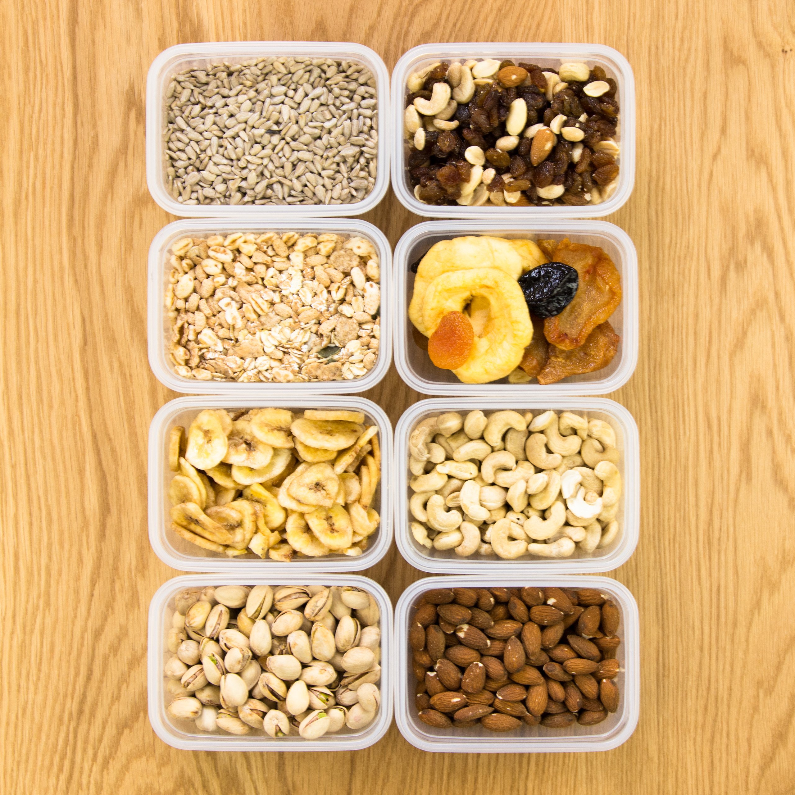 Grizzly Set contenitori ermetici per alimenti in plastica, 8 contenitori cucina con coperchio, rettangolari, impilabili, infrangibili, lavabili in microonde e lavastoviglie