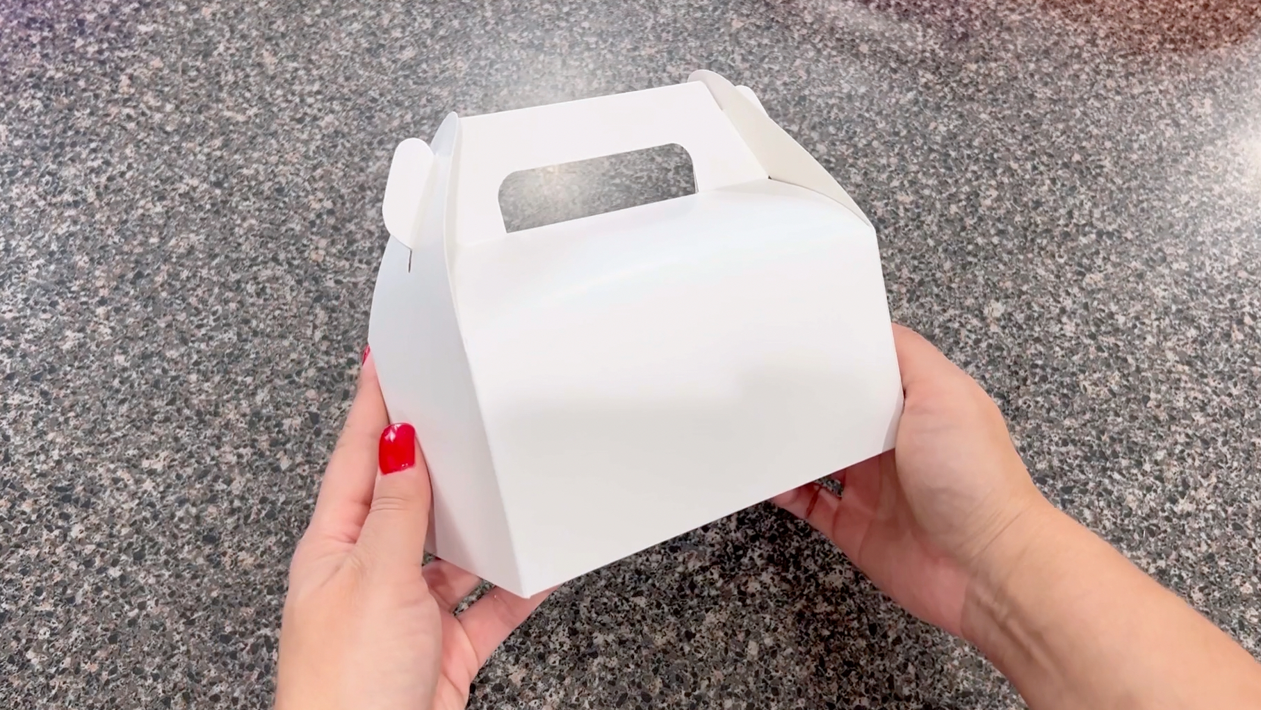 UnicoPak 10-Pack Brown Gable Treat Boxes - 6.5x3.5x4 Inch Party Favor Boxes For Candy, Cookies & Gifts