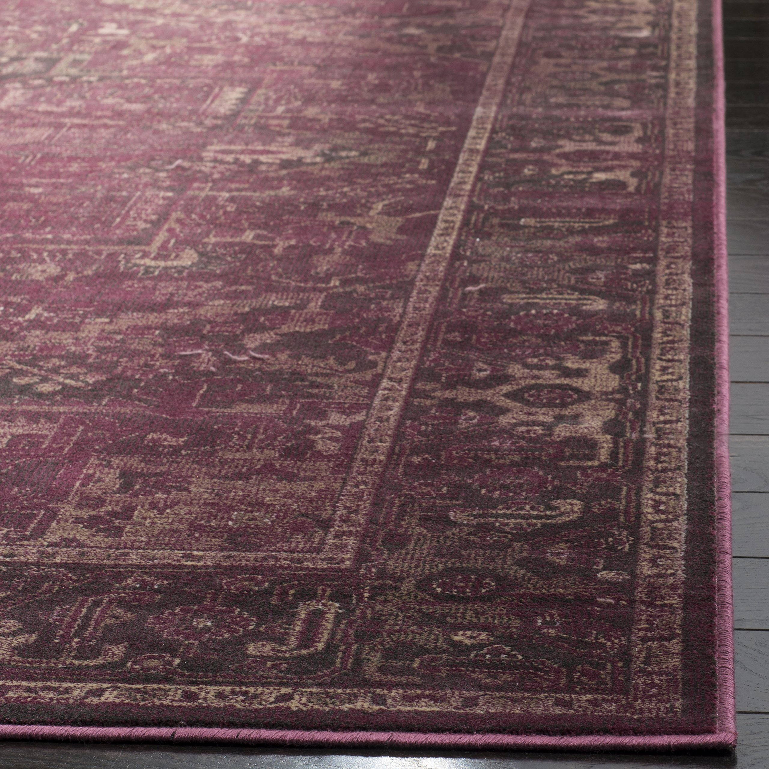 SAFAVIEH Tapis Traditionnel pour Salon, Salle à Manger, Chambre à Coucher - Vintage Collection, Tapis à Poil Court, Framboise, 99 X 170 cm