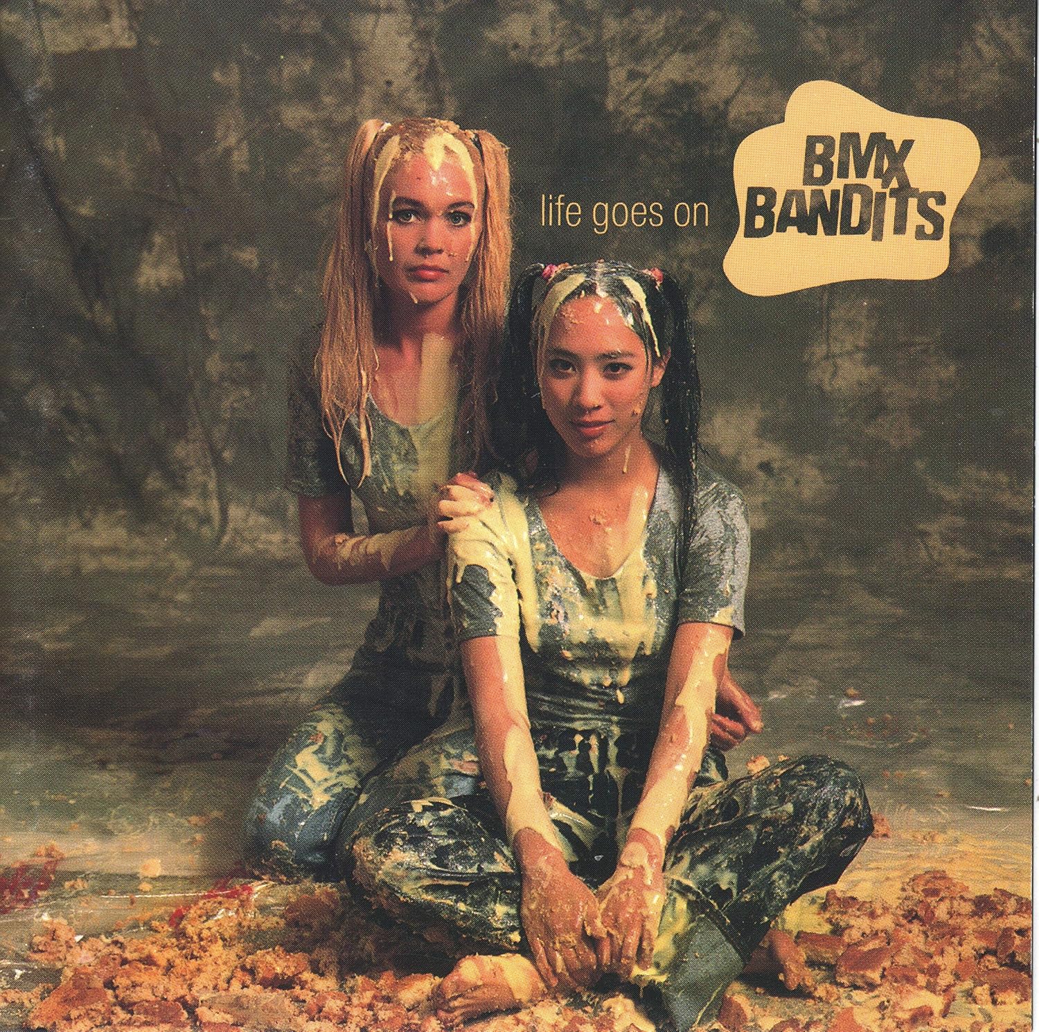 Amazon.co.jp Life Goes on ミュージック