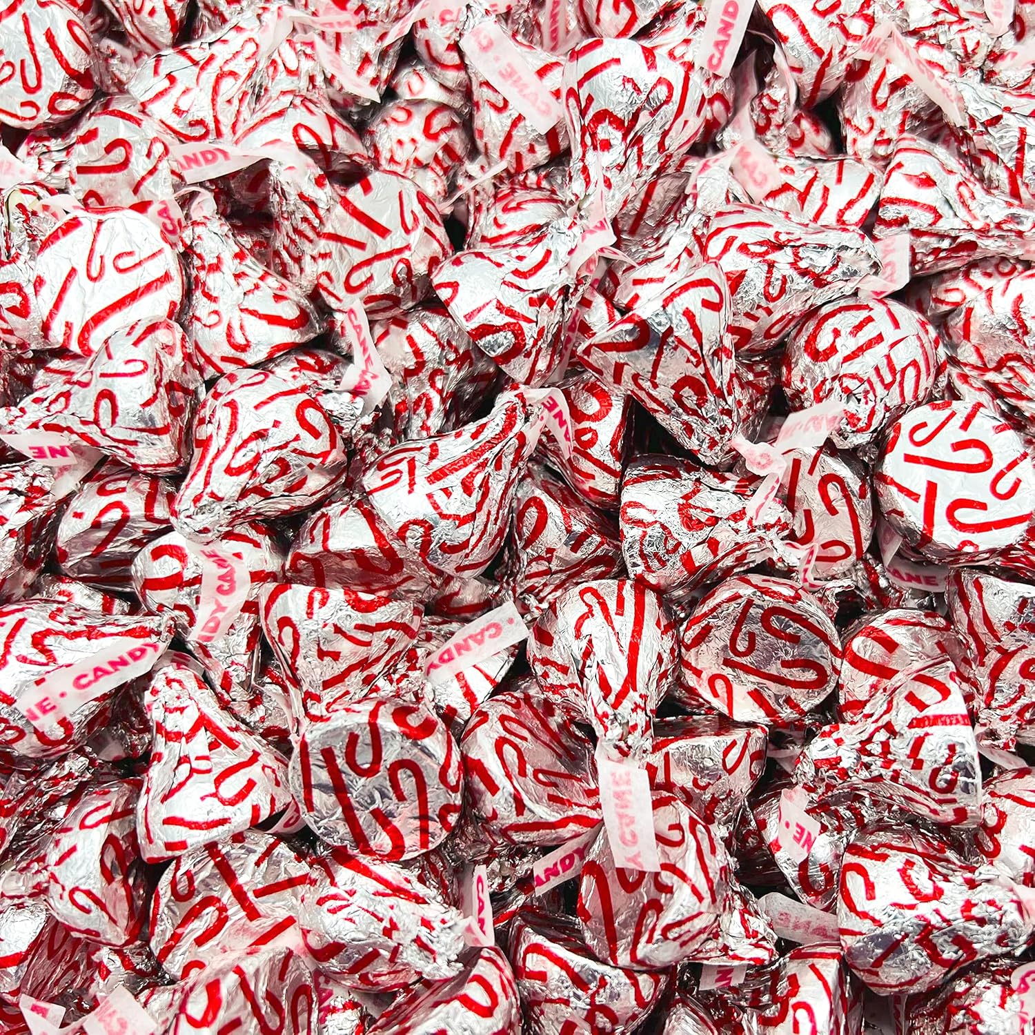 LaetaFood HERSHEY'S KISSES Candy Cane Flavored Mint Candy (2 Pound Bag)