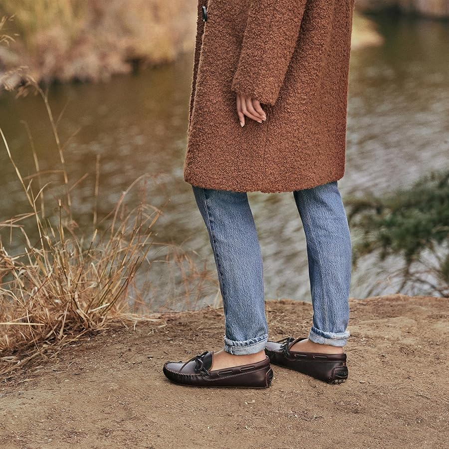 Amazon | Minnetonka レディース クラシック ドライビング モカシン US