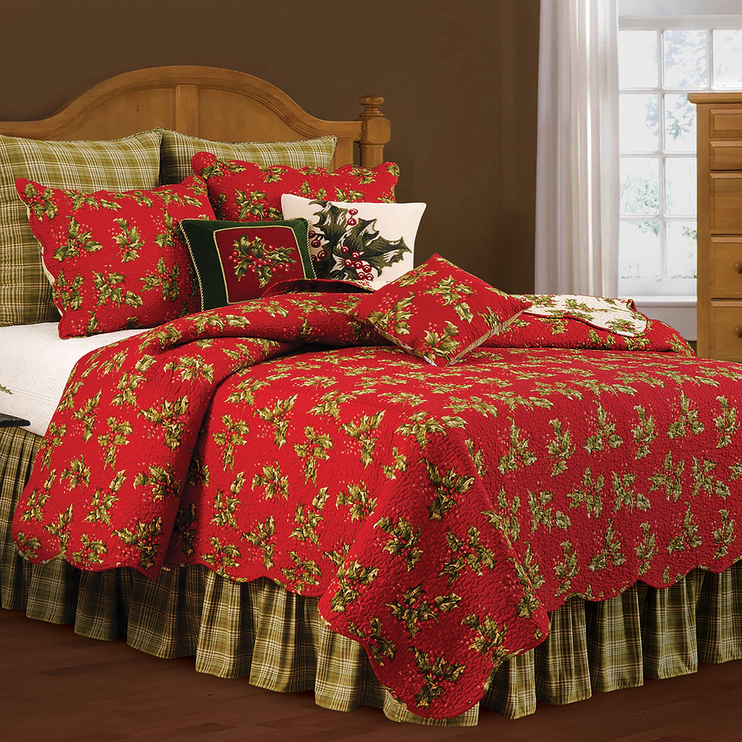 C&F Home Holly Red Euro Sham 26x26 in. Green