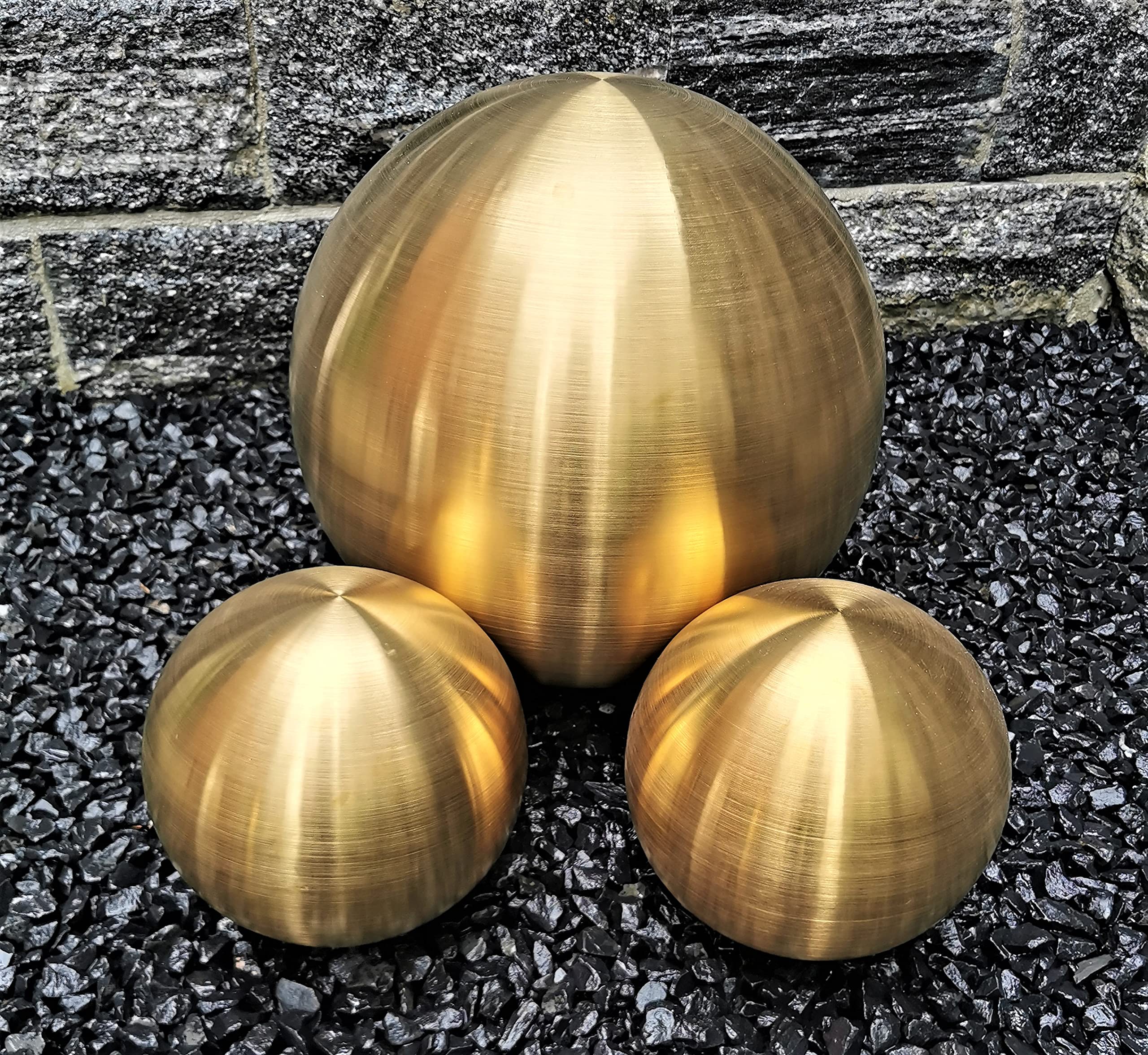 Dekokugel Gold matt gebürstet 3er Set 15-10-10 cm aus Edelstahl Kugel Dekorationskugel Gartenkugel