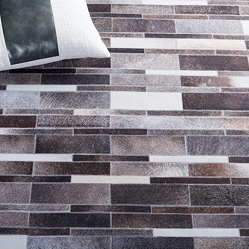 Miniatura 7 de SAFAVIEH Tapete de la colección Faux Hide Collection - 6 x 9 pies, color marfil y gris, diseño rústico moderno y glamoroso, no desprende pelusa y de