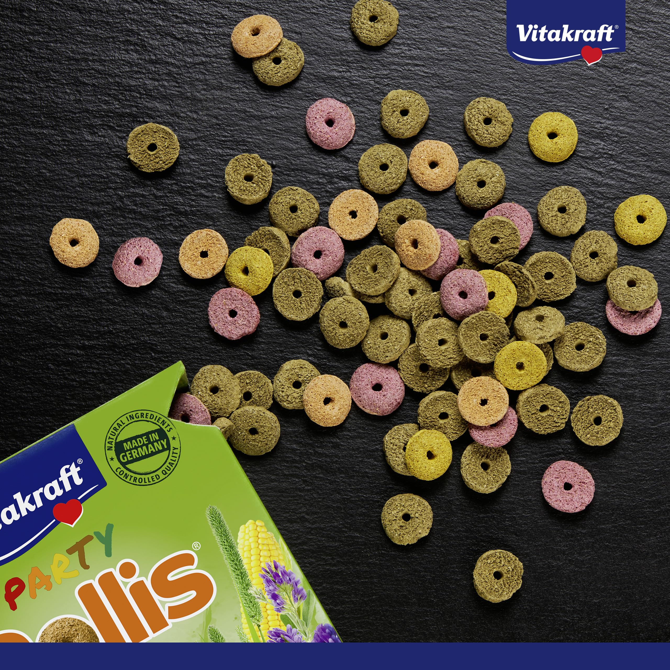 Vitakraft Rollis, anelli croccanti per roditori,poveri di calcio,con erba medica,a completare l'alimento principale o come snack tra un pasto e l'altro, senza zuccheri e cereali(7x 500g)