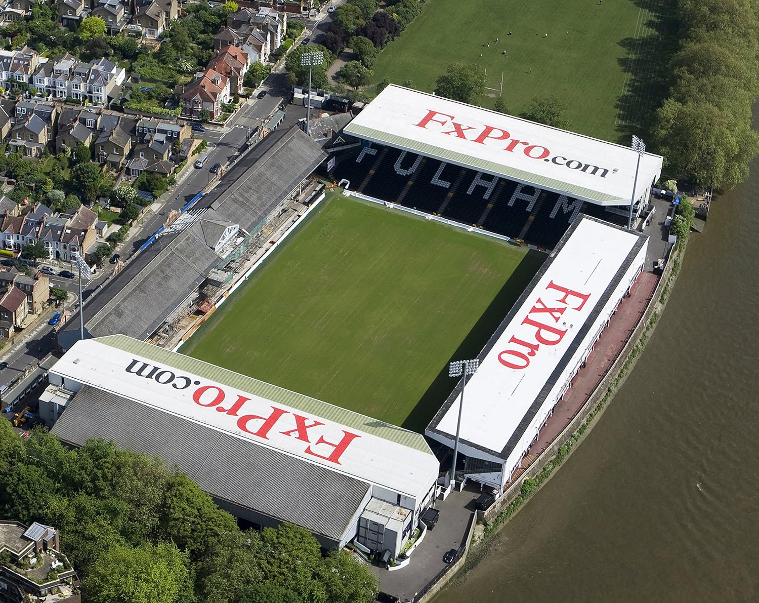 Mouse mat featuring aerial pic of Craven Cottage, home of Fulham FC:  Amazon.co.uk: Computers & Accessories