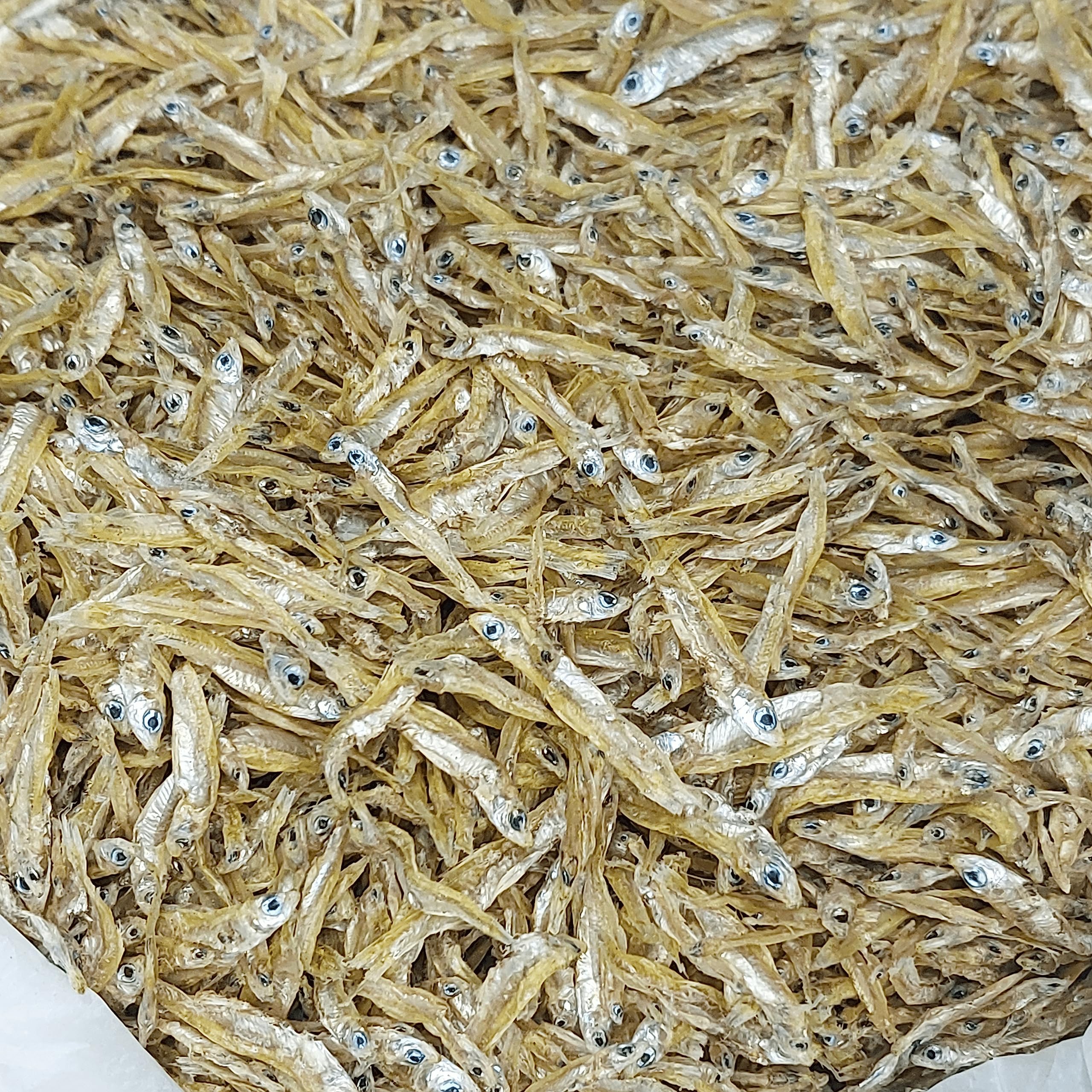 Clean and Tasty Dried Dry White Baits Fish (100g)-image-49