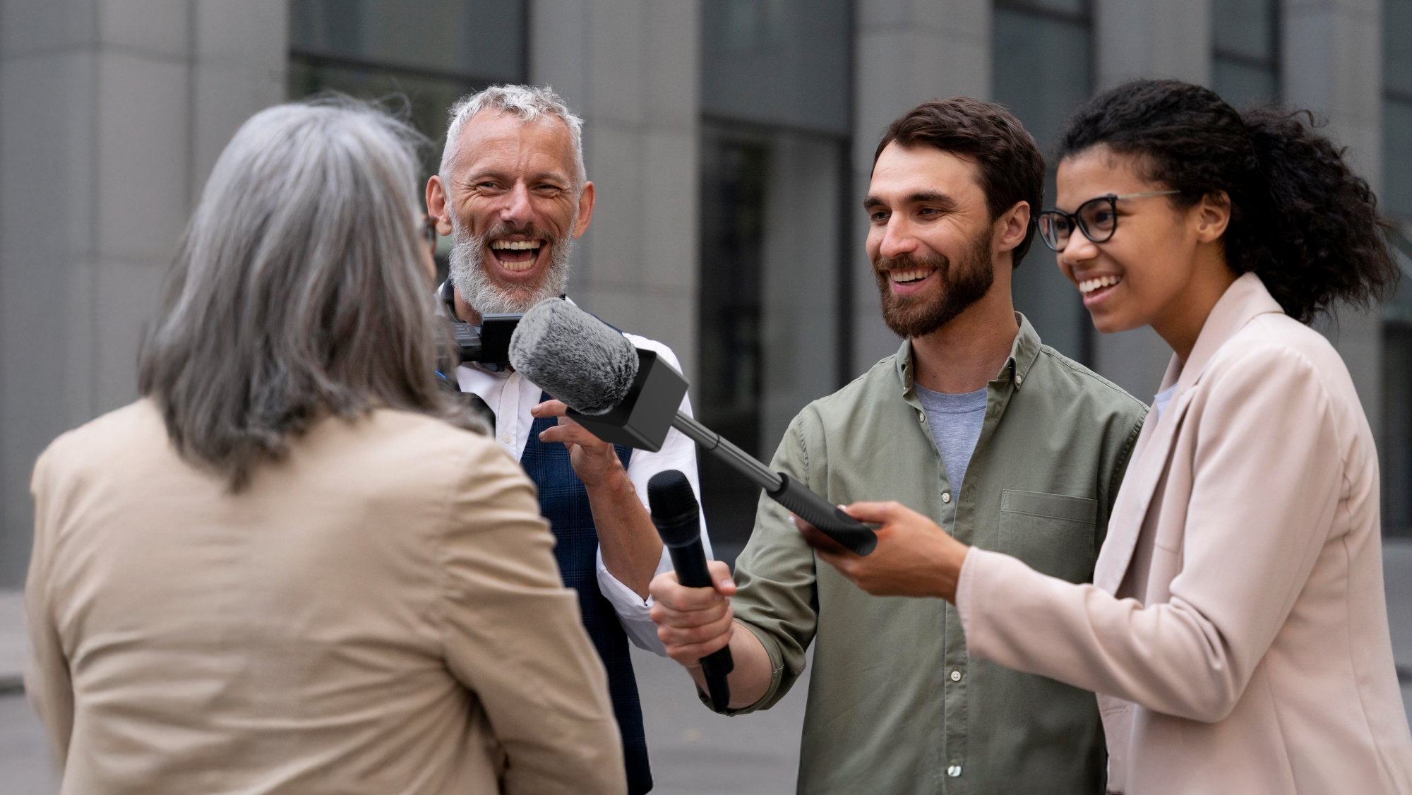 Impugnatura Per Microfono Lavalier - Compatibile Con DJI Mic, RODE - Per Vlog, Podcast E Interviste - Foto 5