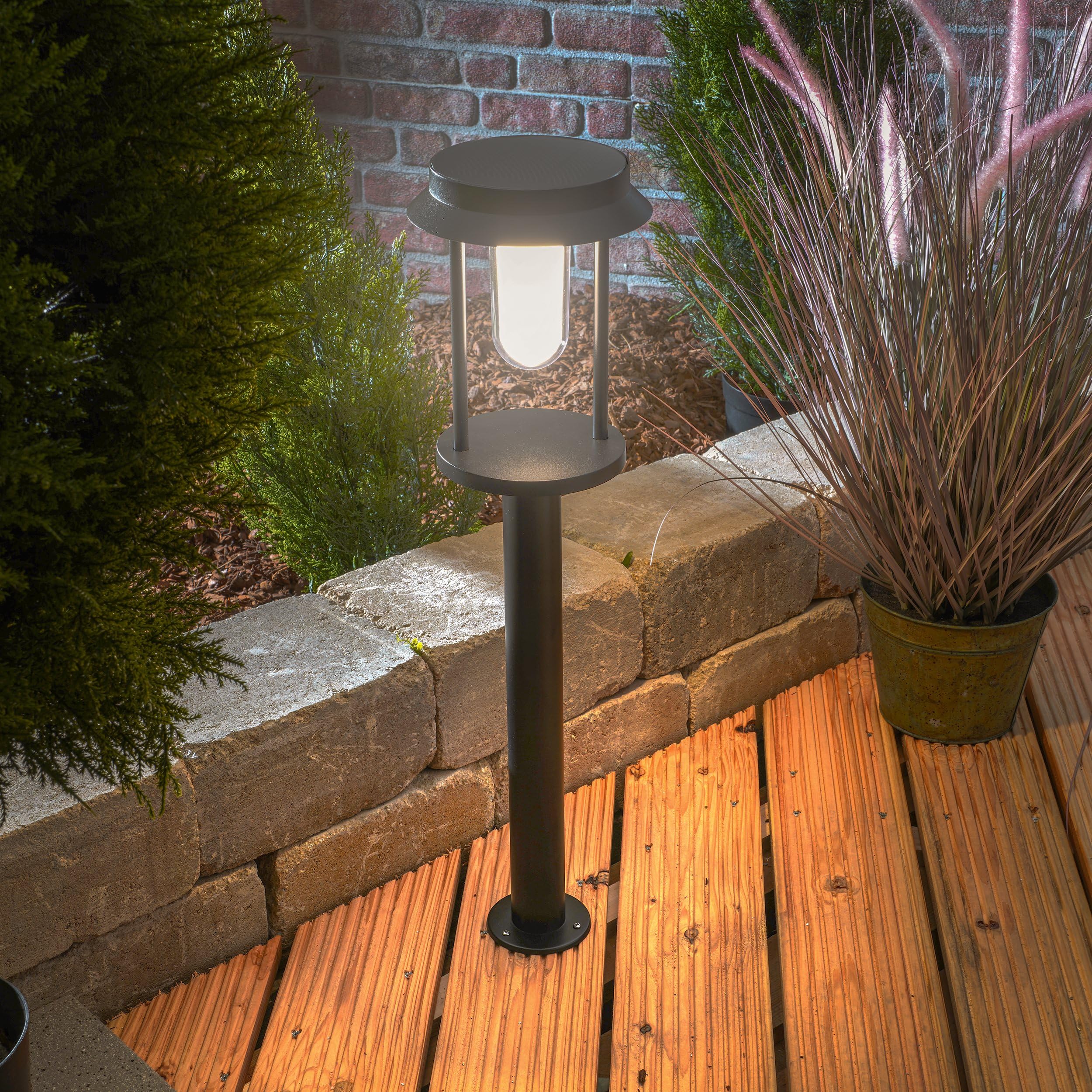 Esotec Solar-Standleuchte für außen SVENJA 73 | Edelstahl-Gehäuse | LiFePO4 Akku | USB-C | LED-Solar-Leuchte Solar Außenleuchte Gartenbeleuchtung Gartendeko | metall schwarz H=73,5cm 102930
