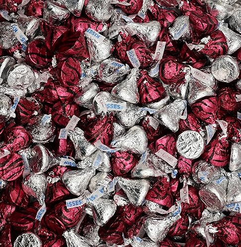 Miniatura 2 de Hershey's Kisses Cherry & Milk Chocolate - Caramelo a granel de 2 libras, aproximadamente 200 piezas en papel de aluminio rojo y plateado