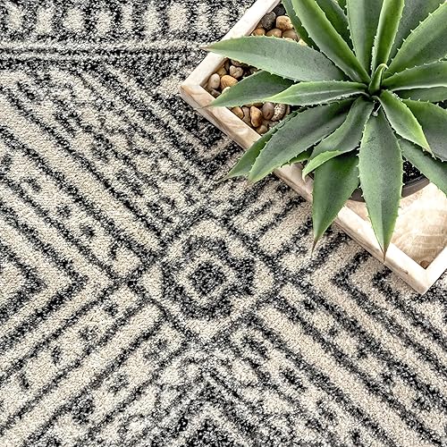 Miniatura 6 de nuLOOM Alfombra de pasillo tribal de transición Becky, 2 x 6 pies, gris oscuro