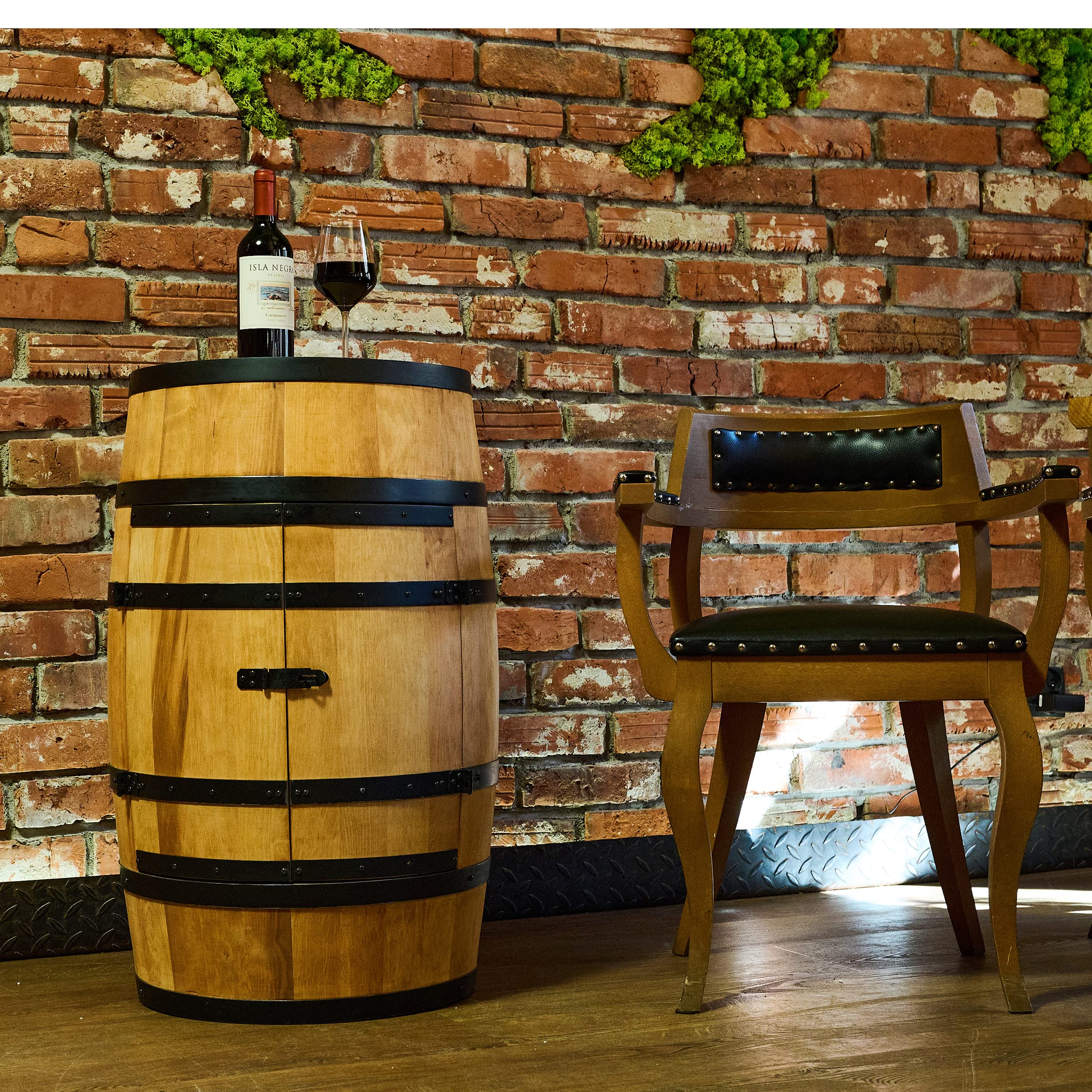 CREATIVE COOPER Weinregal Holz mit Tür mit LED RGB - Alkoholschrank Flaschenregal Holz - Holzfass - Fassmöbel - Weinständer - Weinfass - Weinbar - Fass bar mit Tür - minibar 80 cm High (Eiche)