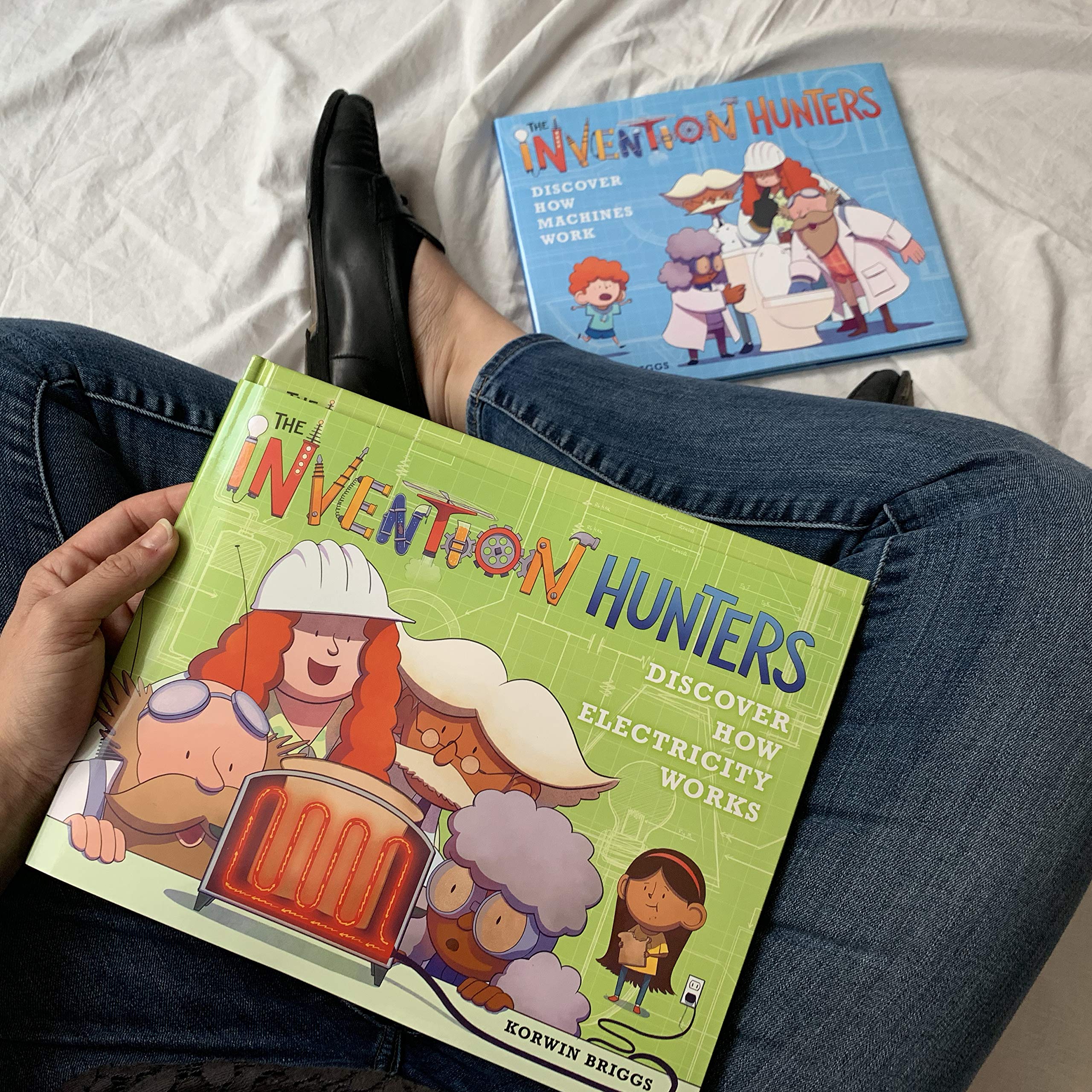 The Invention Hunters Discover How Electricity Works (The Invention Hunters, 2) - Image 3