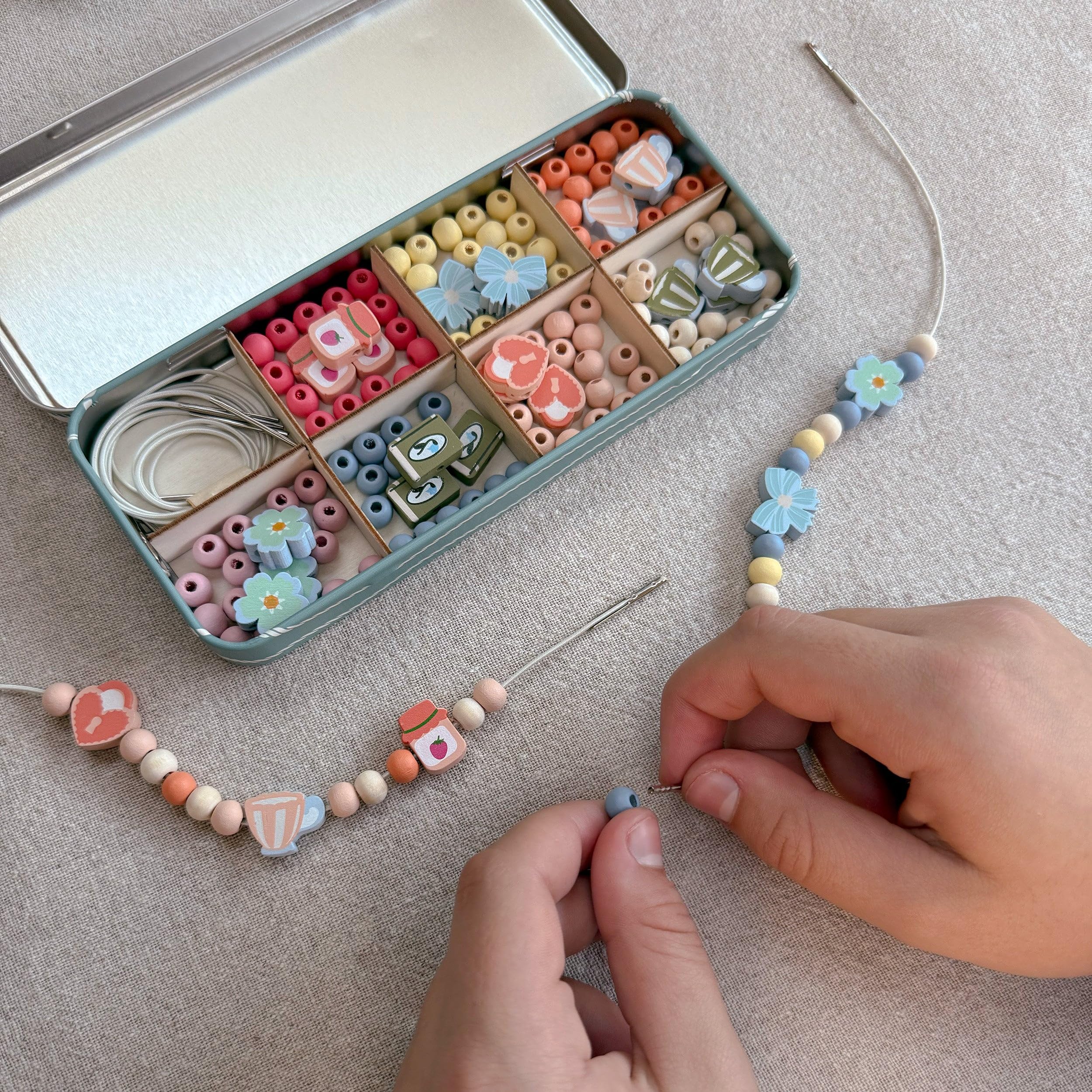 COTTON TWIST Tiny Trinkets Wooden Bracelet Beads Craft Kit for Kids - Image 2