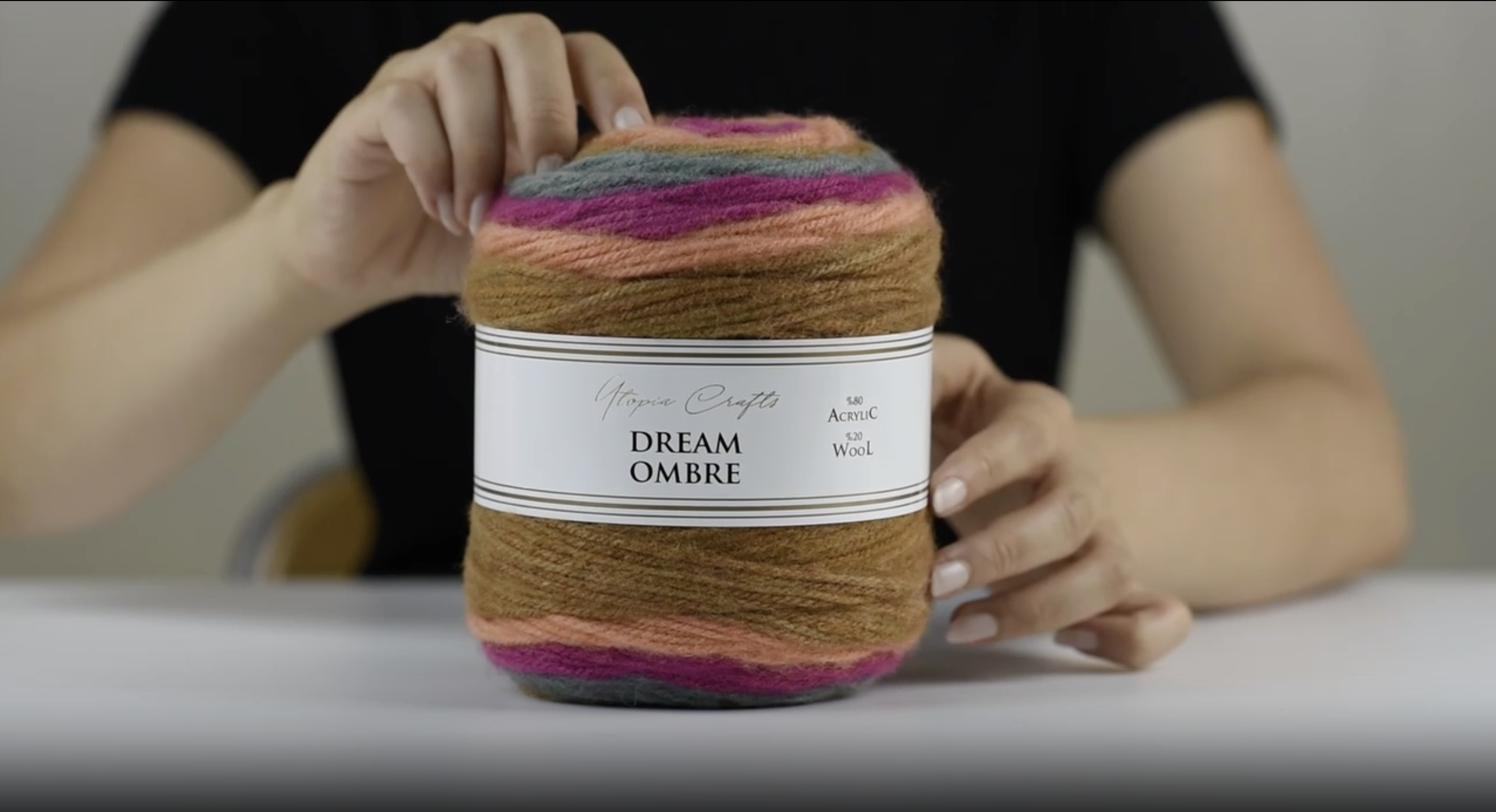Fil à Tricoter Utopia Crafts – Aran Brossé Multicolore (noir/gris) – 150g – 80% Acrylique, 20% Laine - 6
