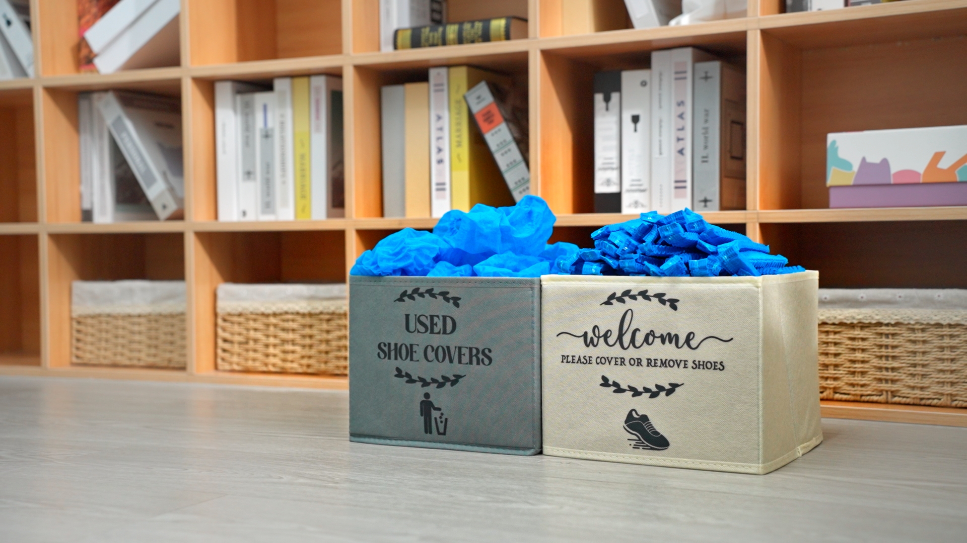 Suzile 200 Pcs Disposable Shoe Covers with 2 Pcs Box Open House