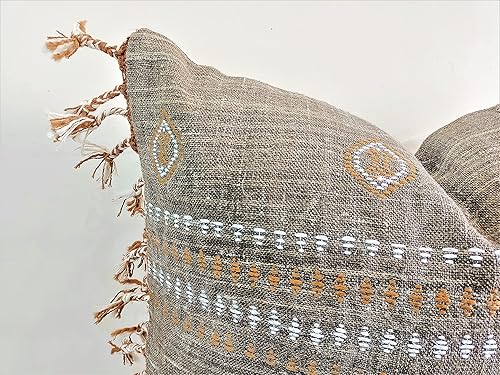 Miniatura 7 de Lavishing - Cojines decorativos de 20 x 20 pulgadas para sofá, fundas de cojín cuadradas bordadas con borlas de nudo para sala de estar, Navidad,