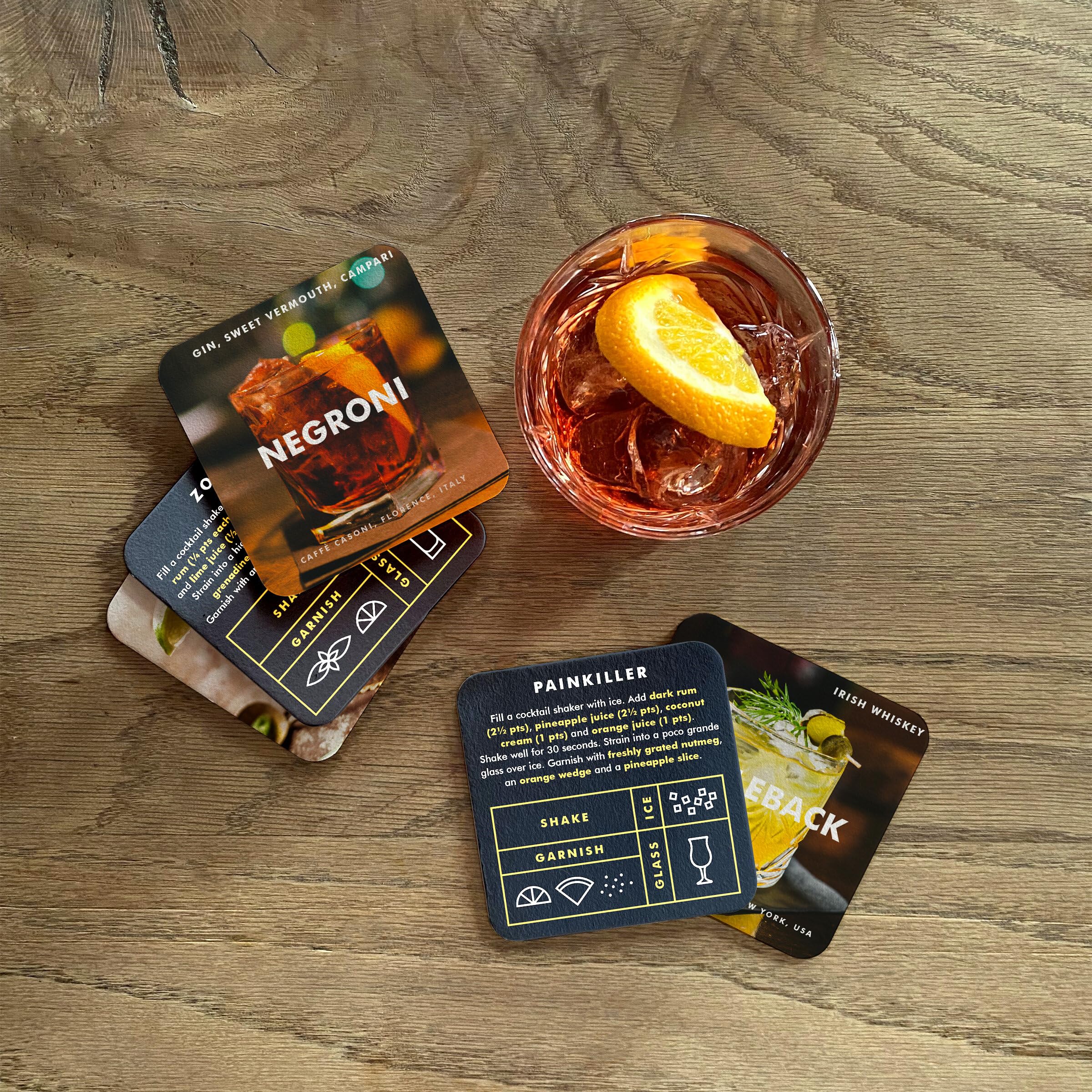 Iron & Glory Mixologist karty z przepisami na koktajle, podstawki pod napoje, akcesoria do baru domowego i akcesoria do wózków barowych, akcesoria barowe do domowego zestawu barowego, podstawki pod