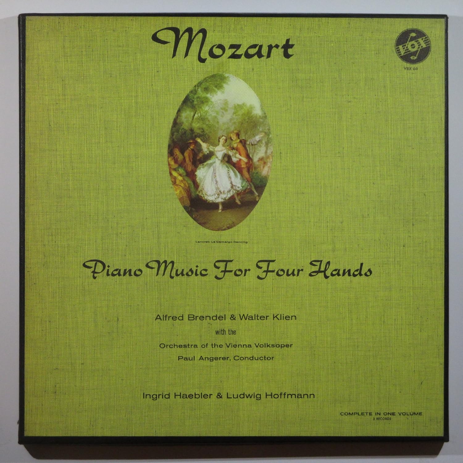 Amazon.com: Mozart: Piano Music for Four Hands : MOZART, ANGERER, LEIEN ...