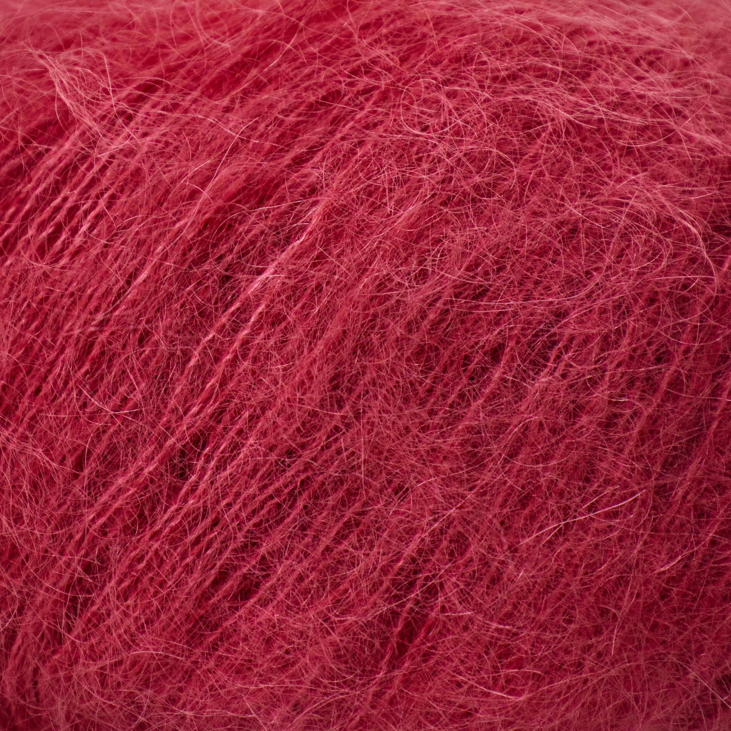 Set of 2 Soft Kid Mohair & Silk Yarn for Knitting & Crochet, 75% Mohair 25% Silk, 25g 210m - Image 2
