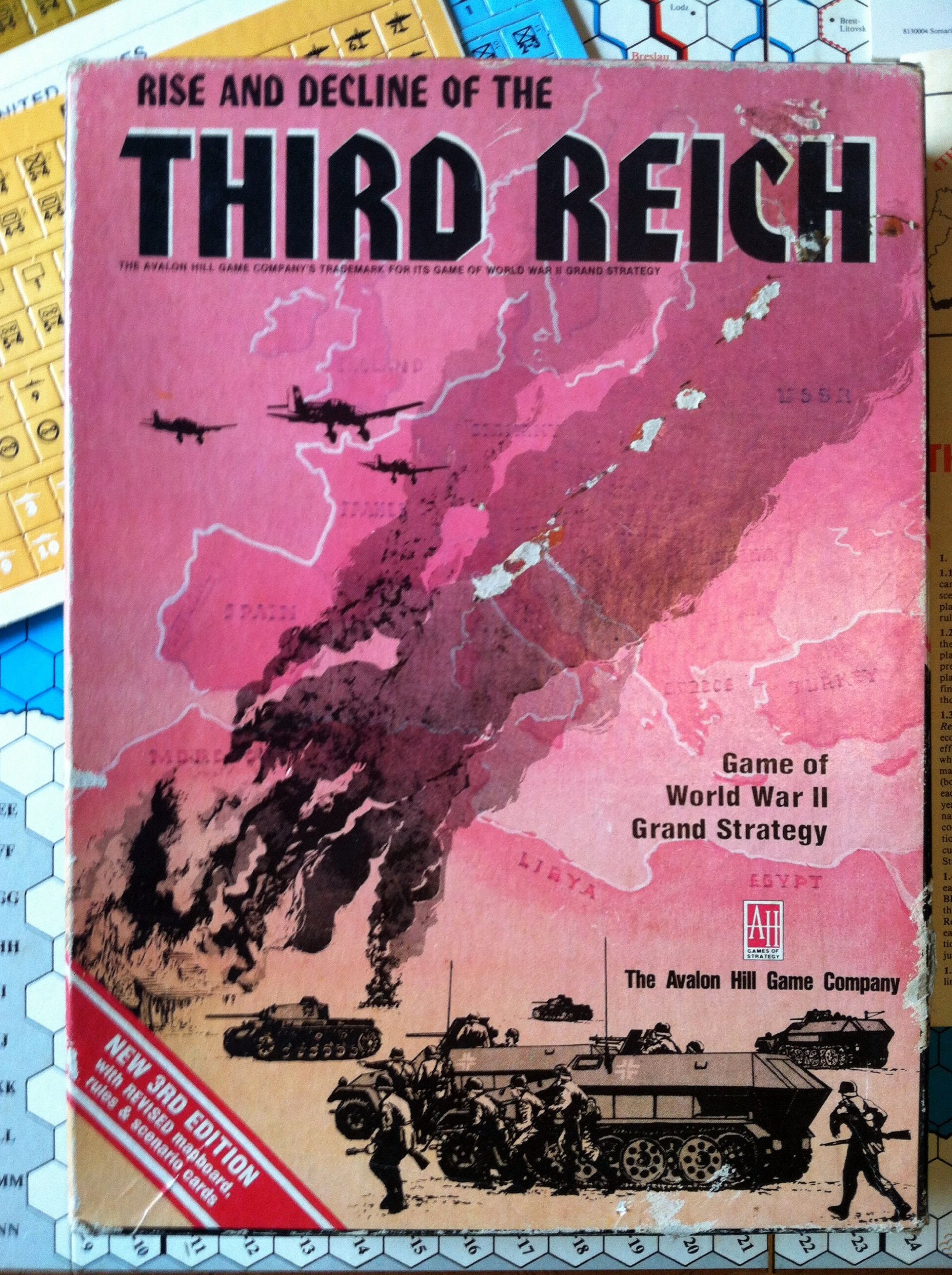 Amazon.co.jp: The Rise and Decline of the Third Reich : おもちゃ