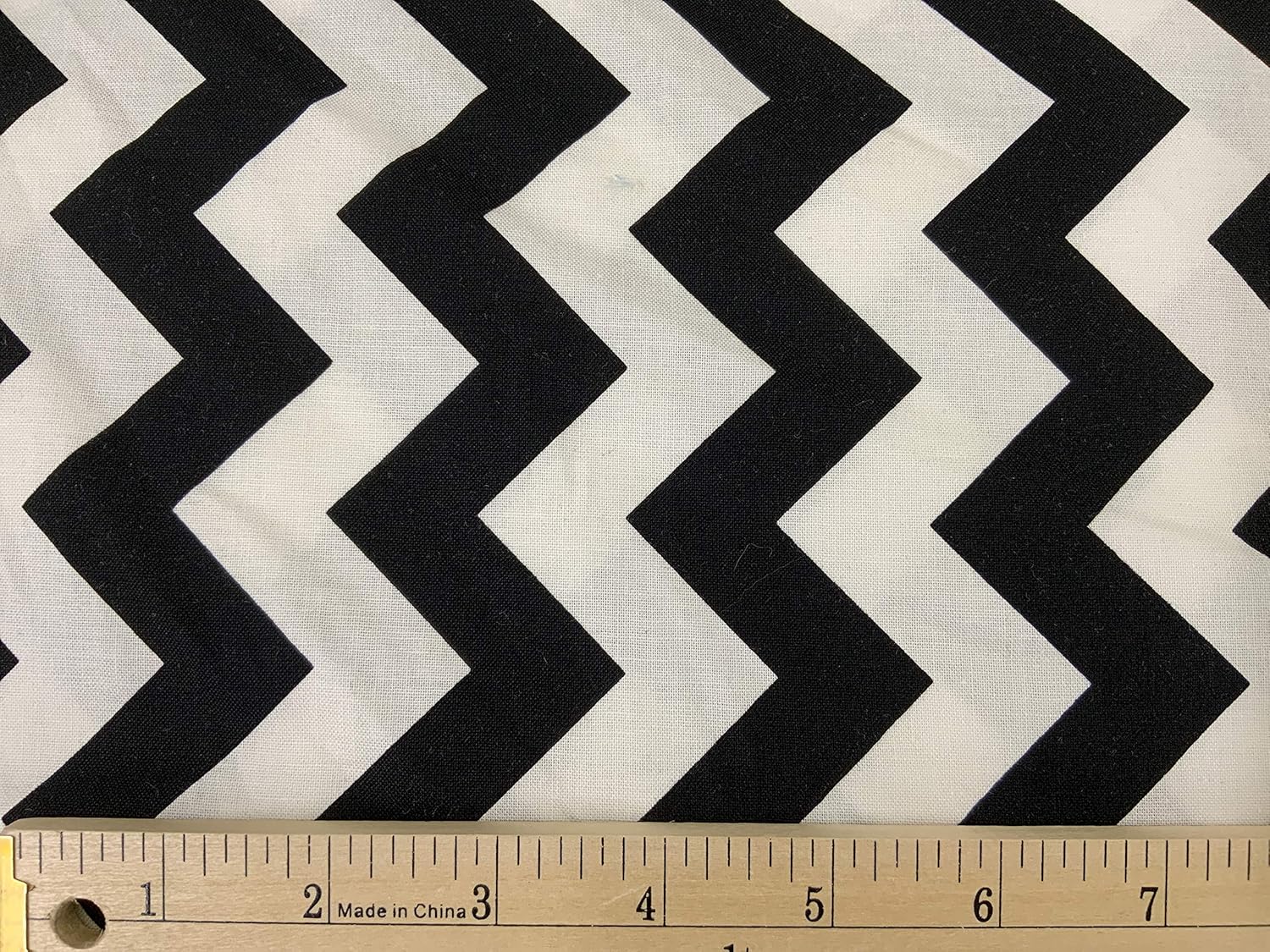Quilting Fabric Medium Chevron Black/White Riley Blake Per Yard Arts, Crafts